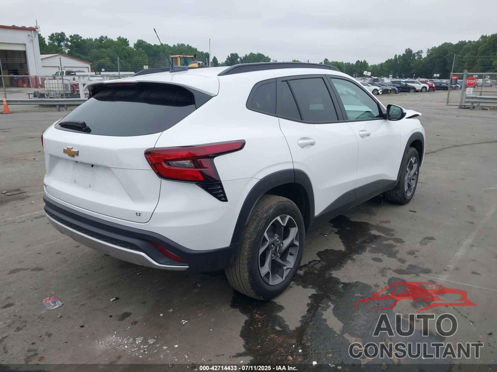 CHEVROLET TRAX 2024 - KL77LHE25RC226459