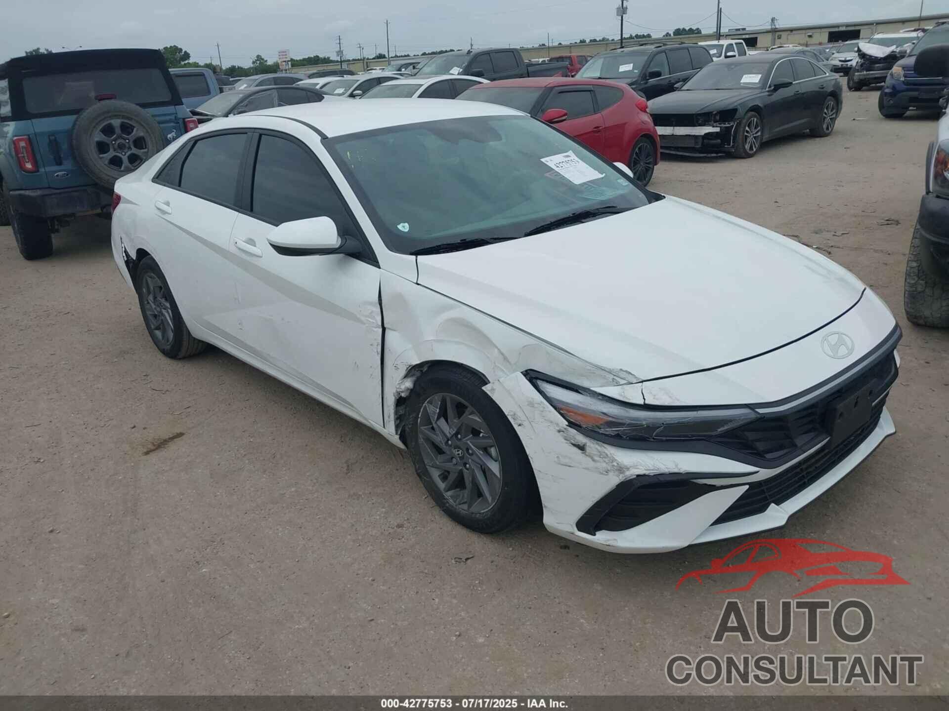HYUNDAI ELANTRA 2024 - KMHLM4DG3RU738277
