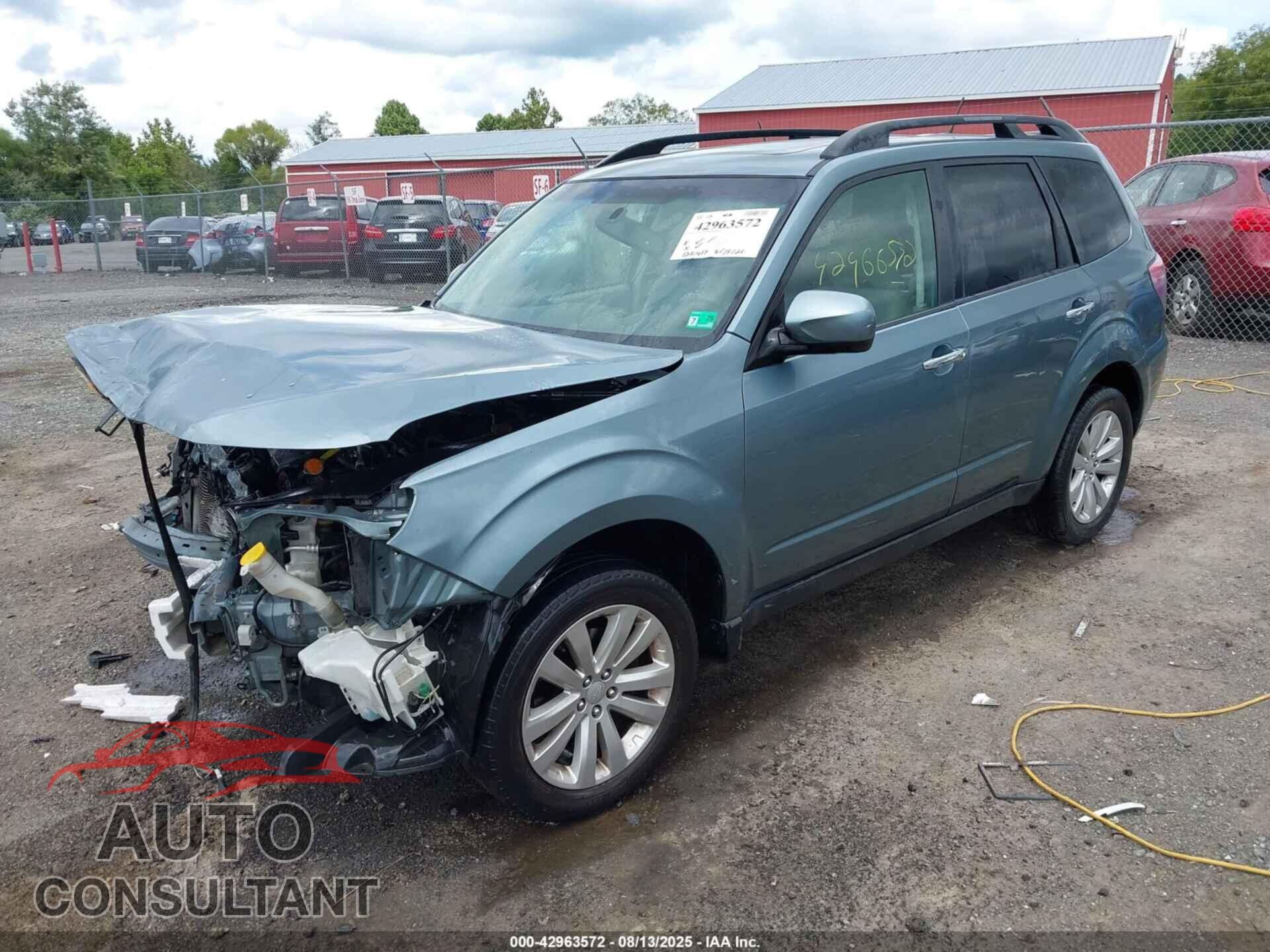 SUBARU FORESTER 2013 - JF2SHADC8DH405592