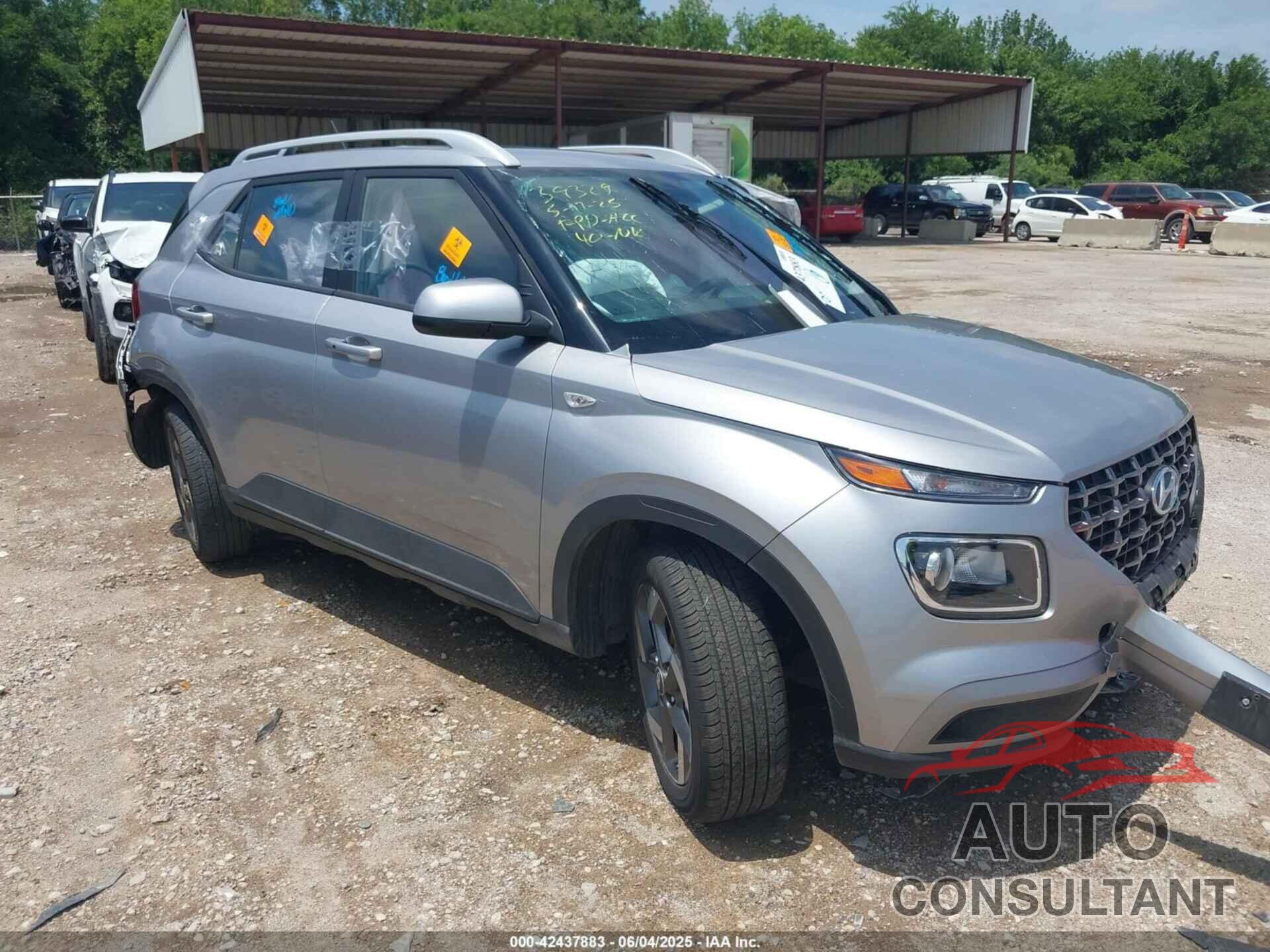 HYUNDAI VENUE 2025 - KMHRC8A39SU353995