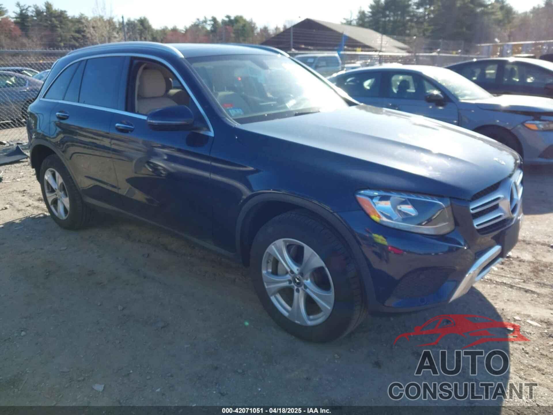 MERCEDES-BENZ GLC 300 2017 - WDC0G4KB5HV009478