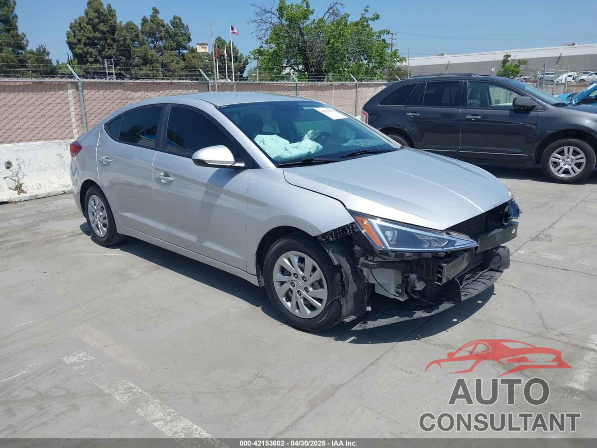 HYUNDAI ELANTRA 2019 - KMHD74LF0KU790413