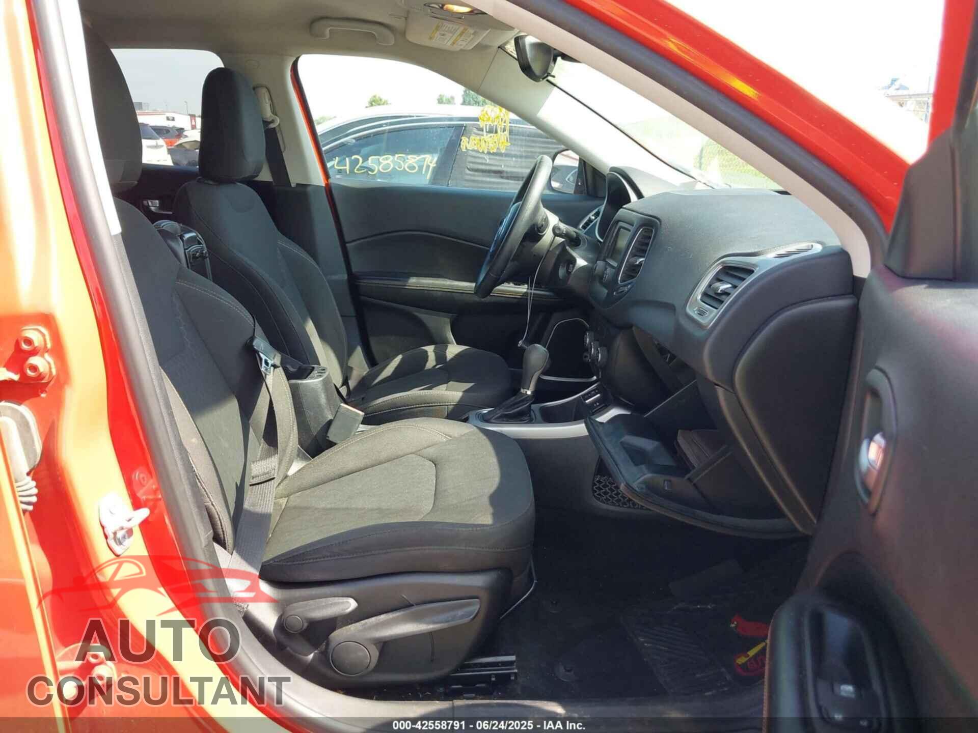 JEEP NEW COMPASS 2017 - 3C4NJCAB2HT690725