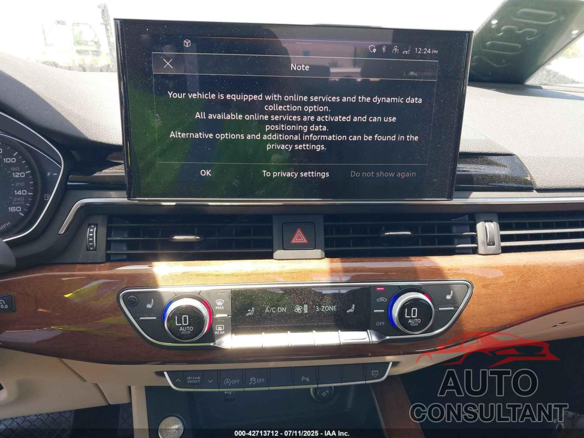 AUDI A4 2022 - WAUABAF44NN000833