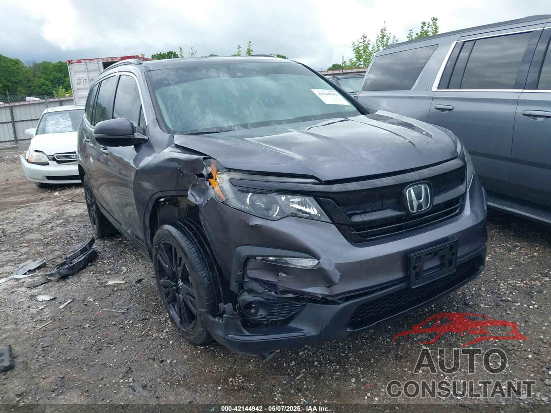 HONDA PILOT 2021 - 5FNYF5H21MB043810
