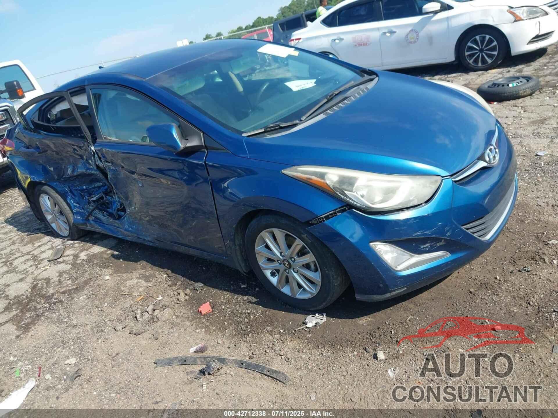 HYUNDAI ELANTRA 2016 - KMHDH4AE2GU557048