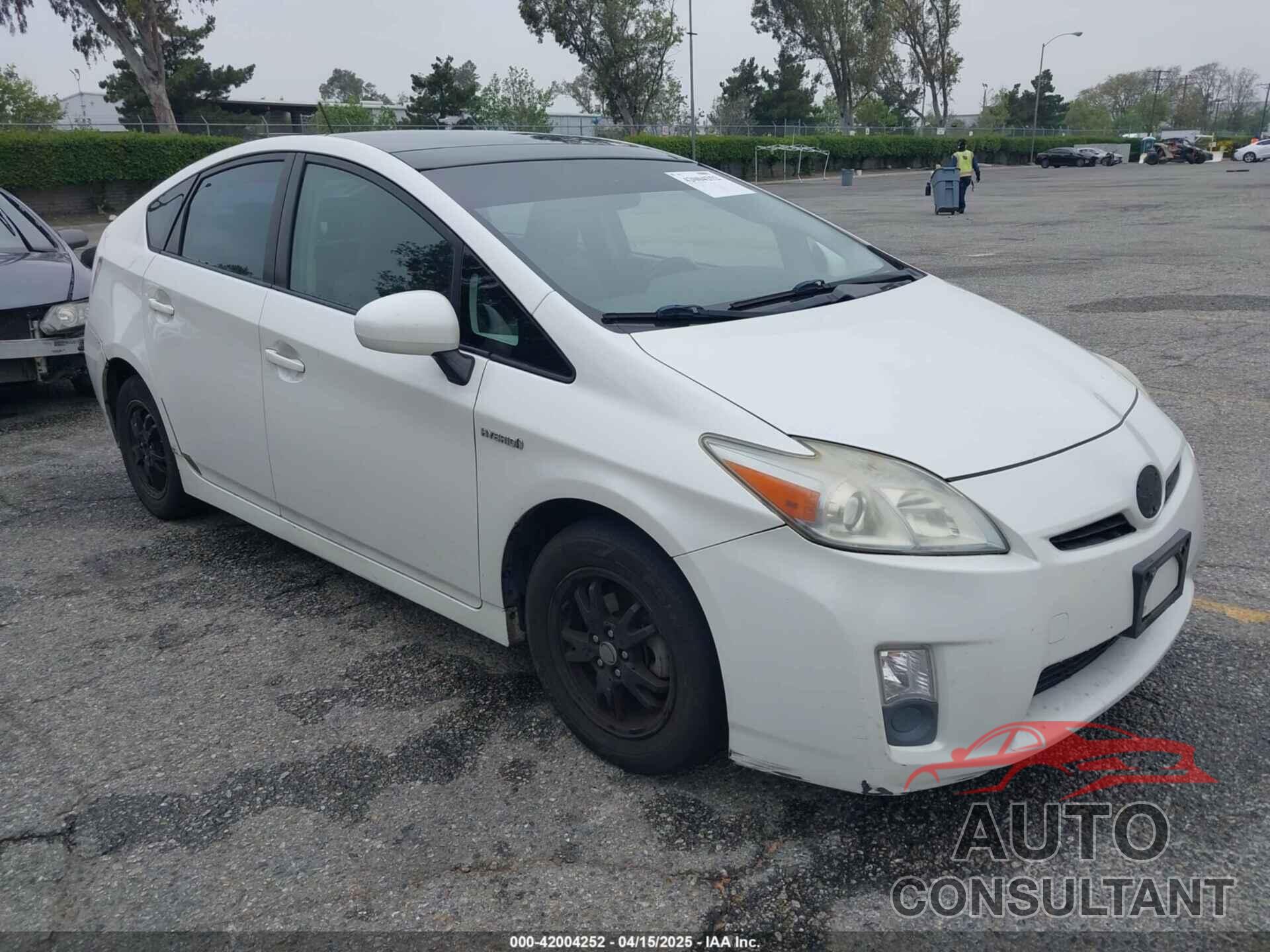TOYOTA PRIUS 2011 - JTDKN3DU1B0282970