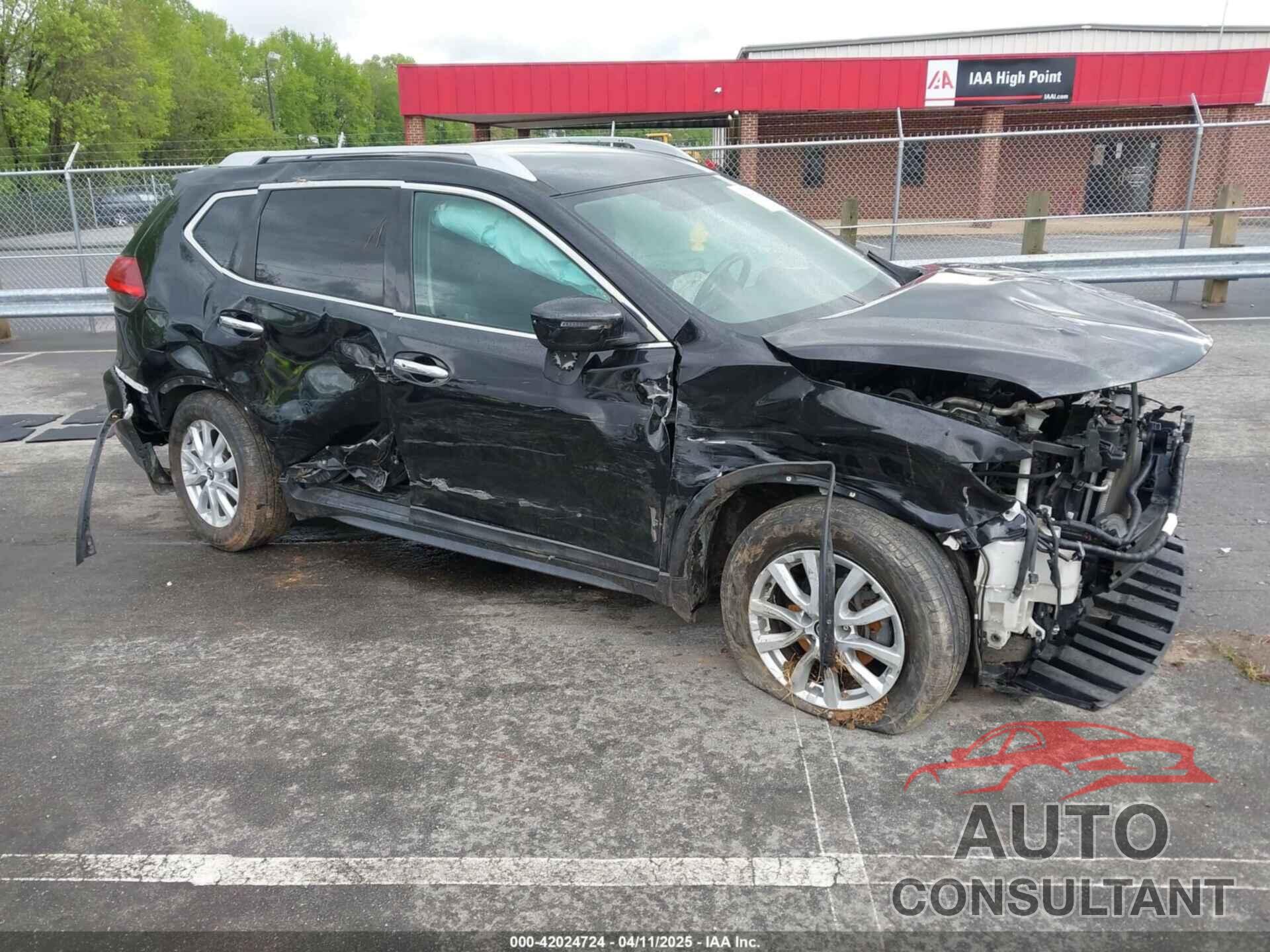 NISSAN ROGUE 2017 - 5N1AT2MT9HC869231