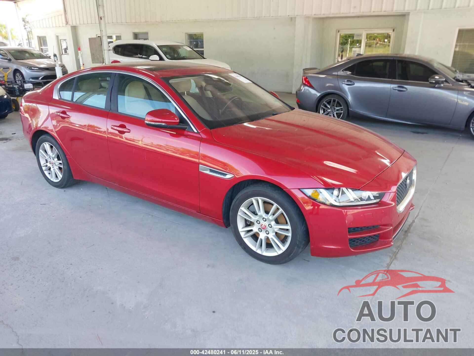 JAGUAR XE 2017 - SAJAD4BG8HA975976