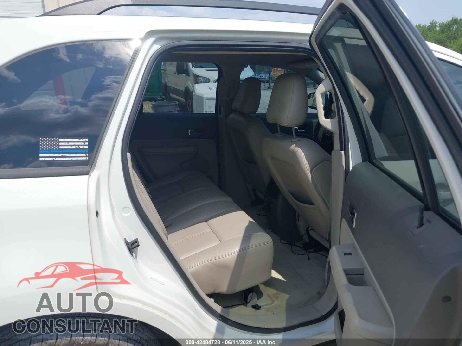 FORD EDGE 2010 - 2FMDK3JC8ABB08156