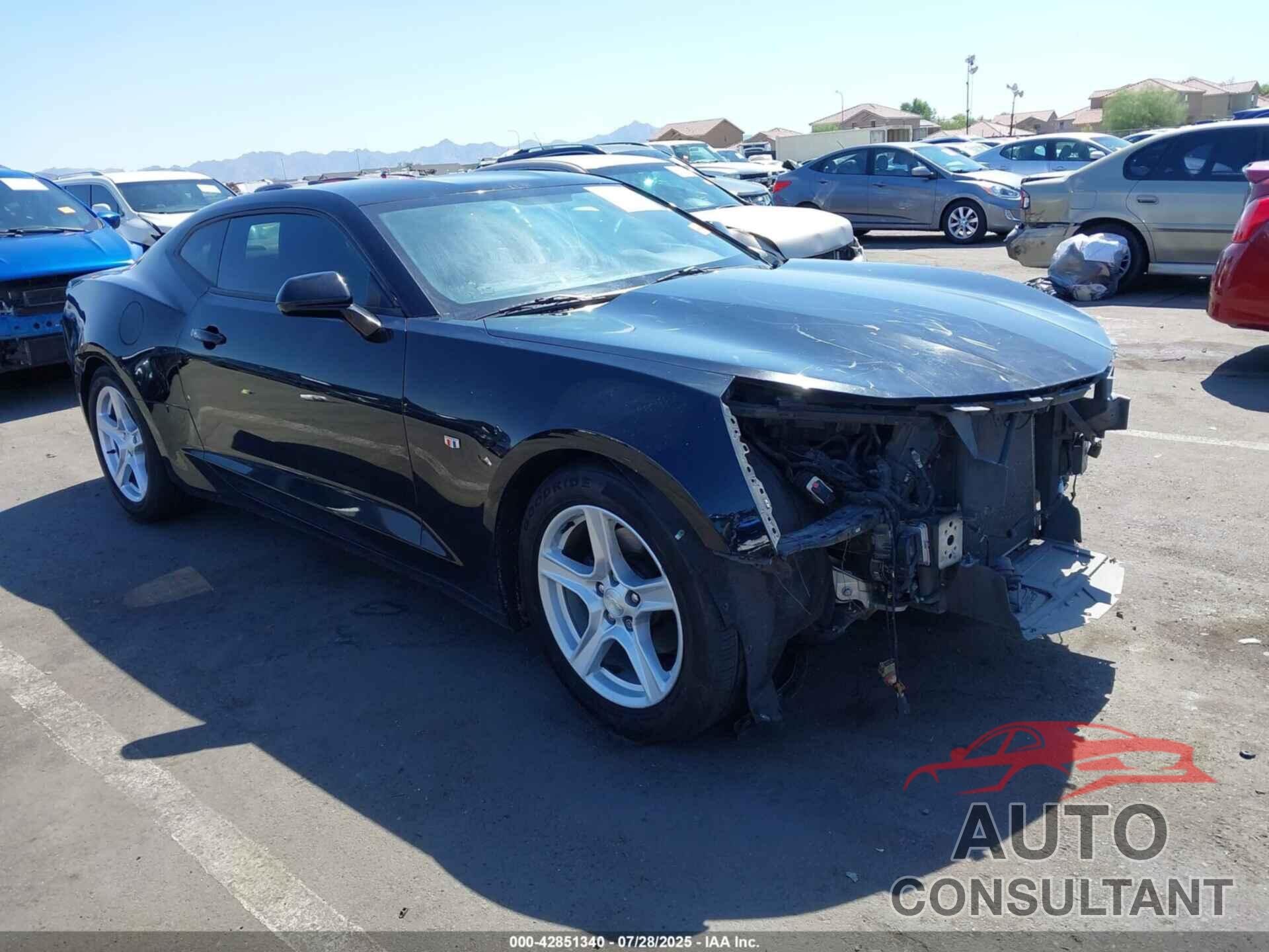 CHEVROLET CAMARO 2017 - 1G1FB1RX3H0177950