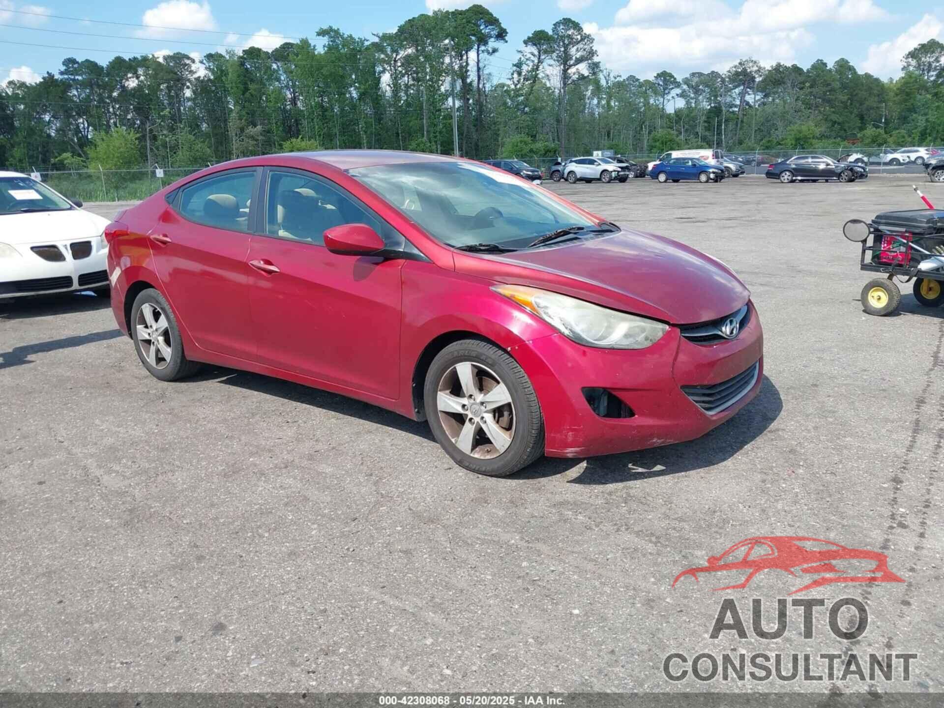 HYUNDAI ELANTRA 2013 - 5NPDH4AE5DH284942