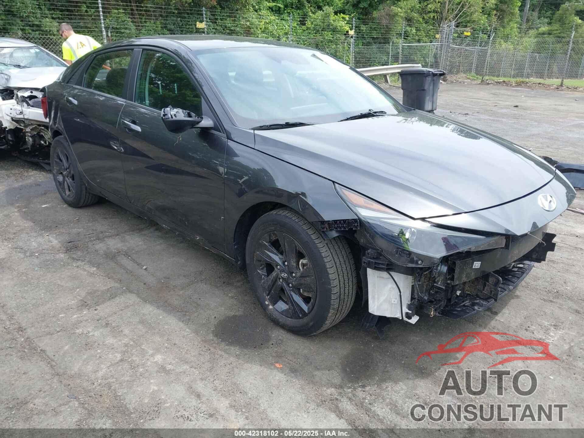 HYUNDAI ELANTRA 2023 - 5NPLM4AG5PH104517