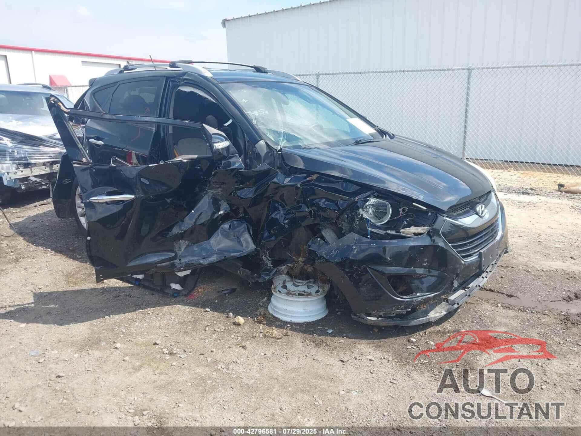 HYUNDAI TUCSON 2013 - KM8JU3AC6DU737250