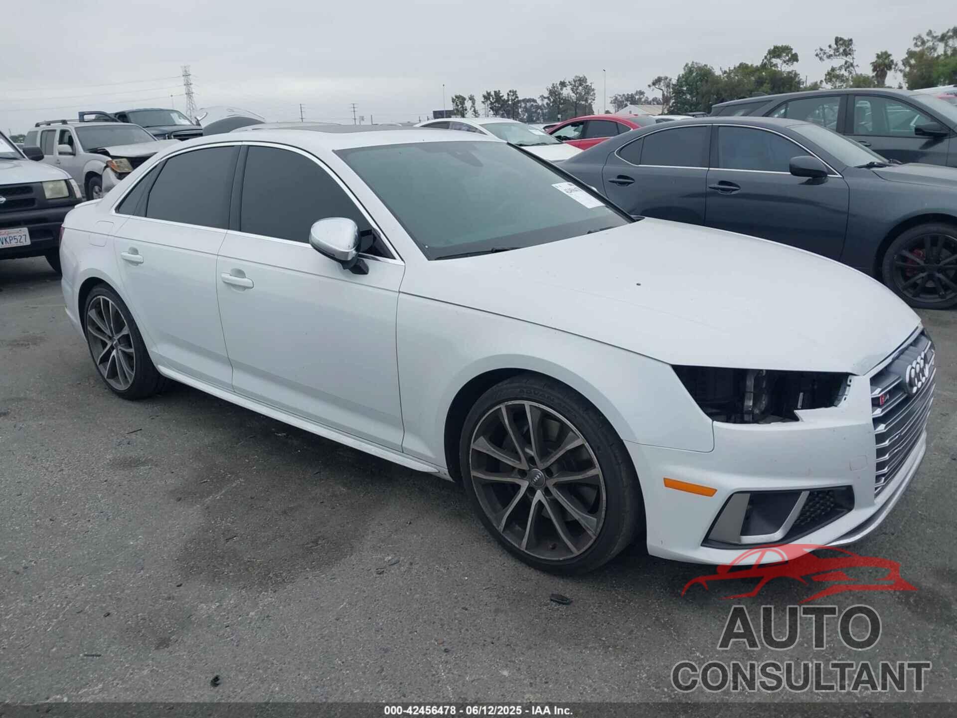 AUDI S4 2019 - WAUA4AF45KA106429