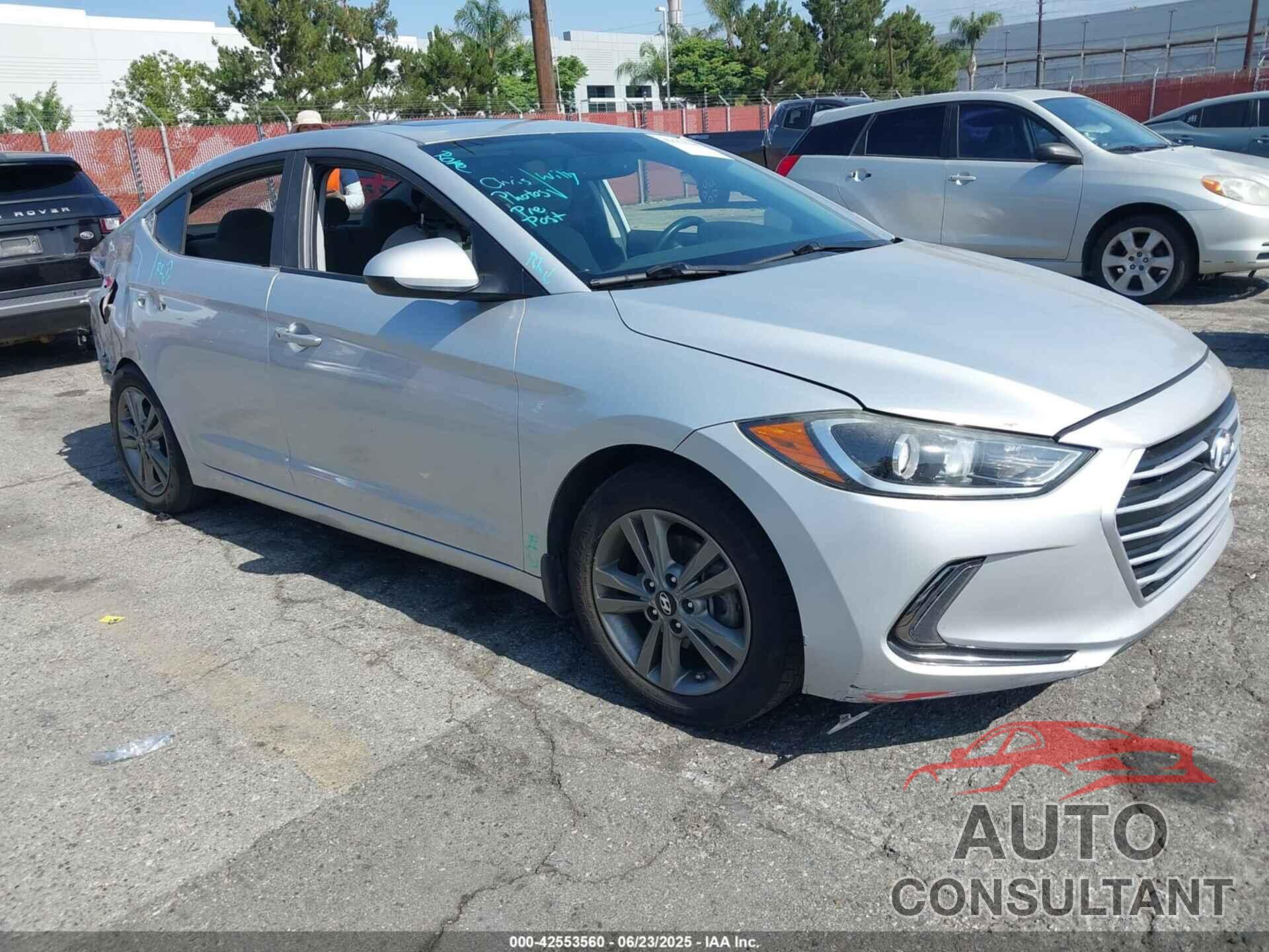 HYUNDAI ELANTRA 2018 - 5NPD84LF4JH329676