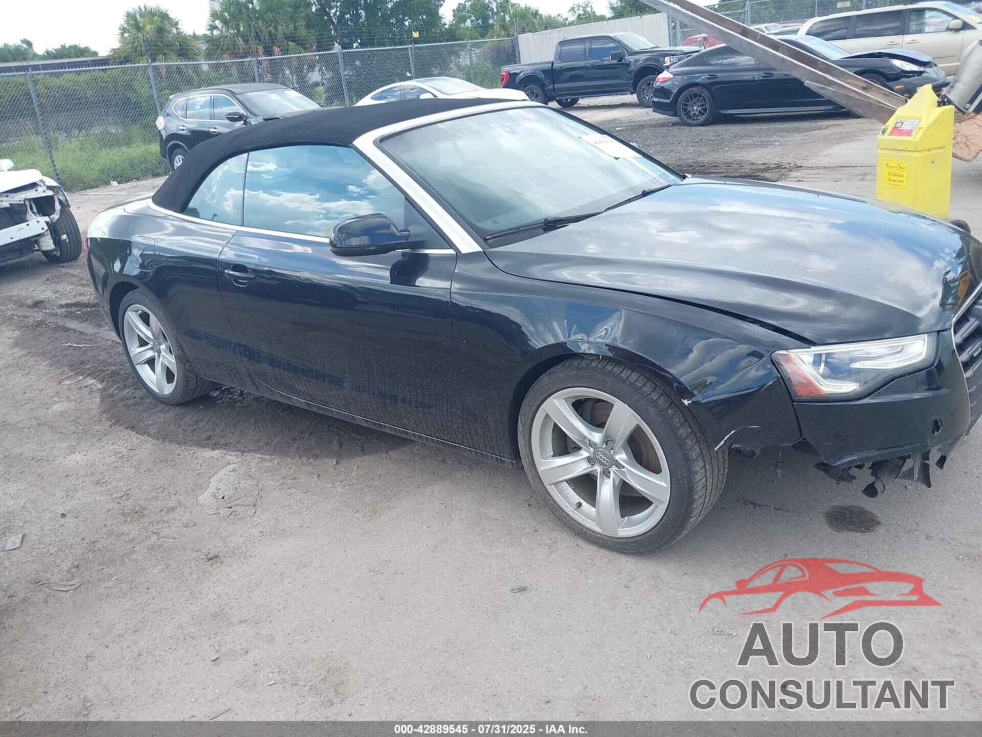 AUDI A5 2013 - WAULFAFH0DN012363