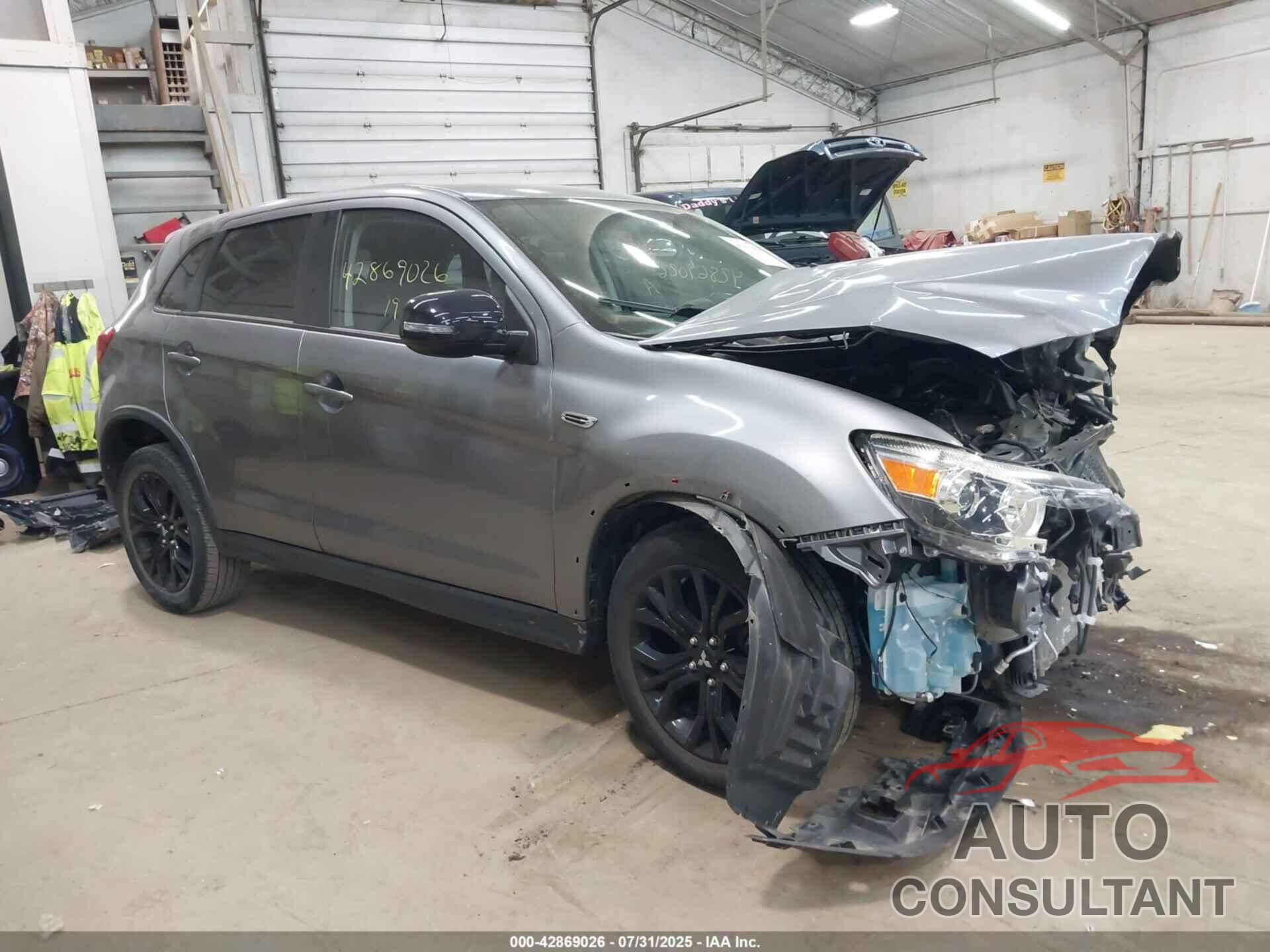 MITSUBISHI OUTLANDER SPORT 2019 - JA4AP3AU1KU031010