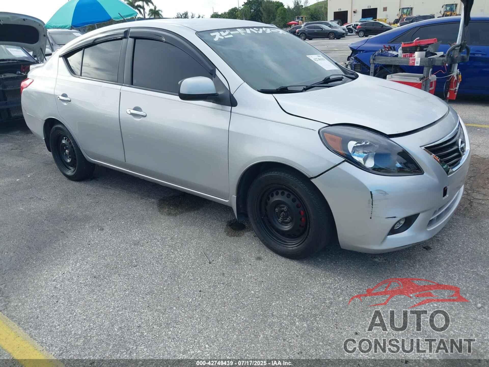 NISSAN VERSA 2013 - 3N1CN7AP2DL887745