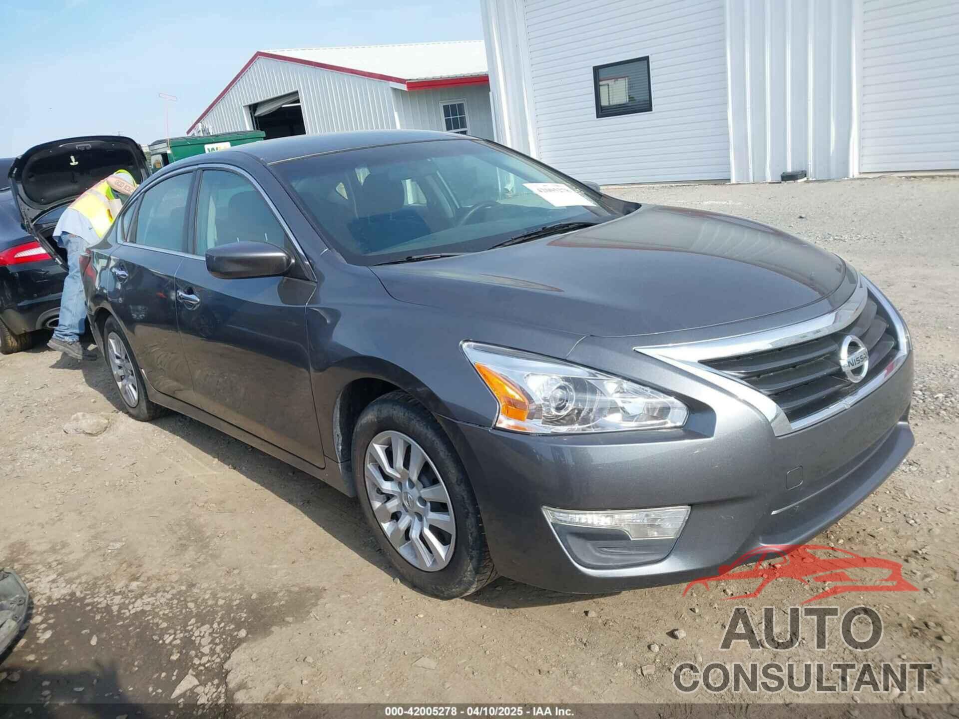 NISSAN ALTIMA 2015 - 1N4AL3AP1FN324035