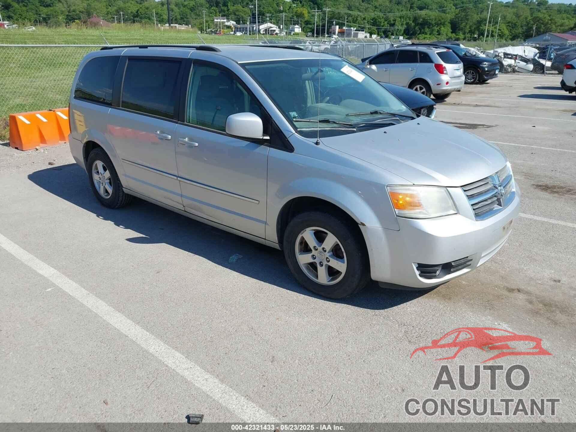 DODGE GRAND CARAVAN 2010 - 2D4RN5D16AR190907