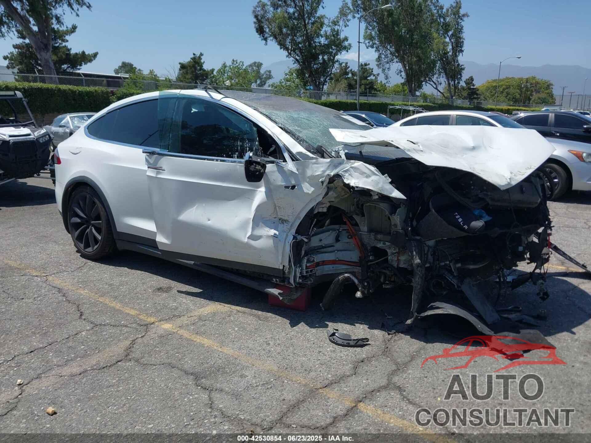 TESLA MODEL X 2018 - 5YJXCBE43JF091247