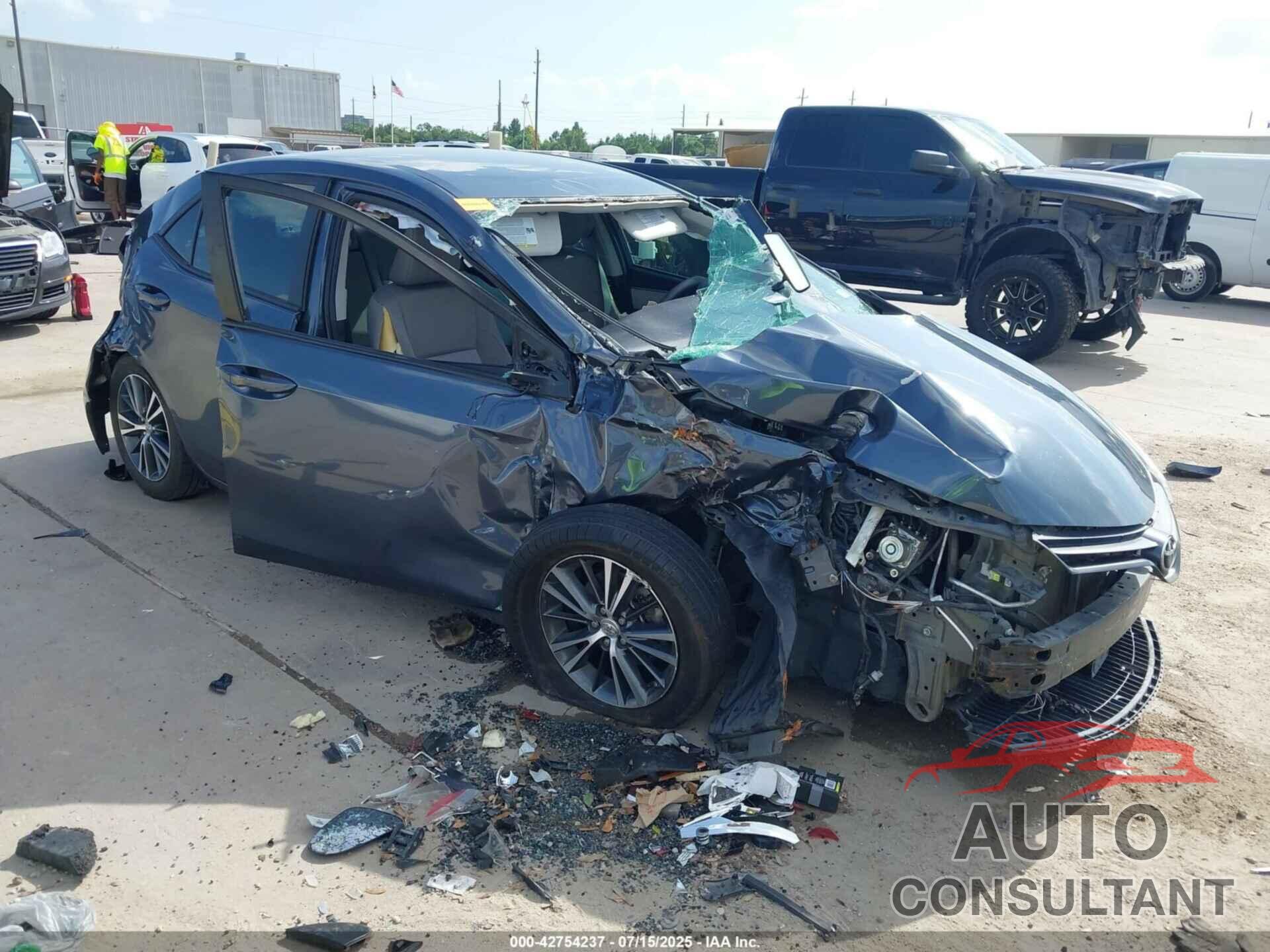 TOYOTA COROLLA 2016 - 5YFBURHE1GP369385