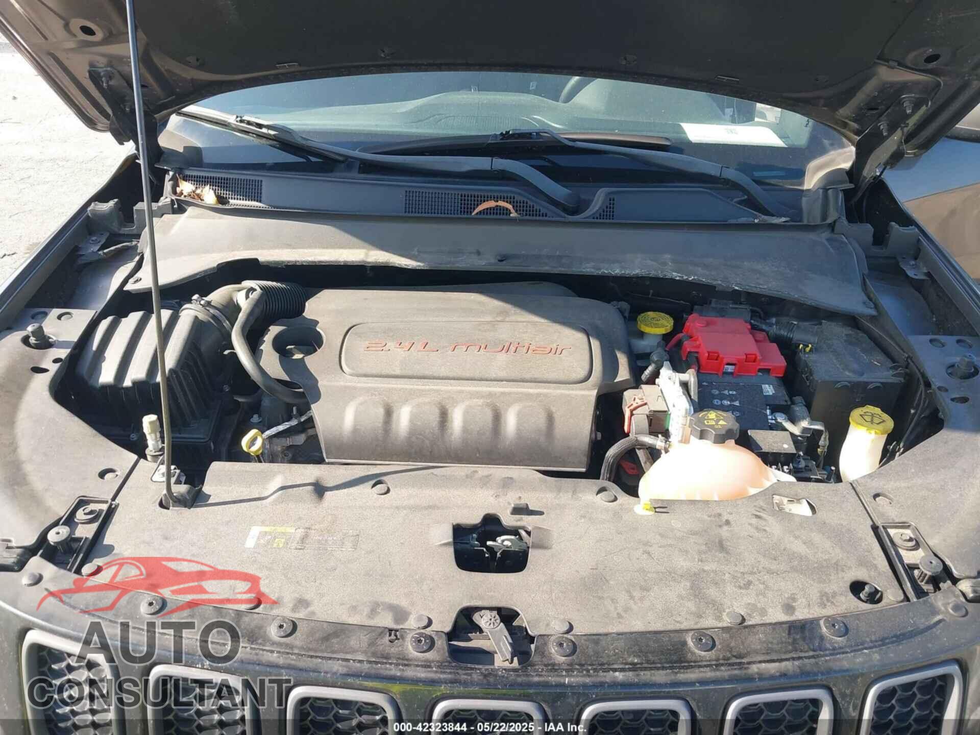 JEEP COMPASS 2021 - 3C4NJCEB4MT564077
