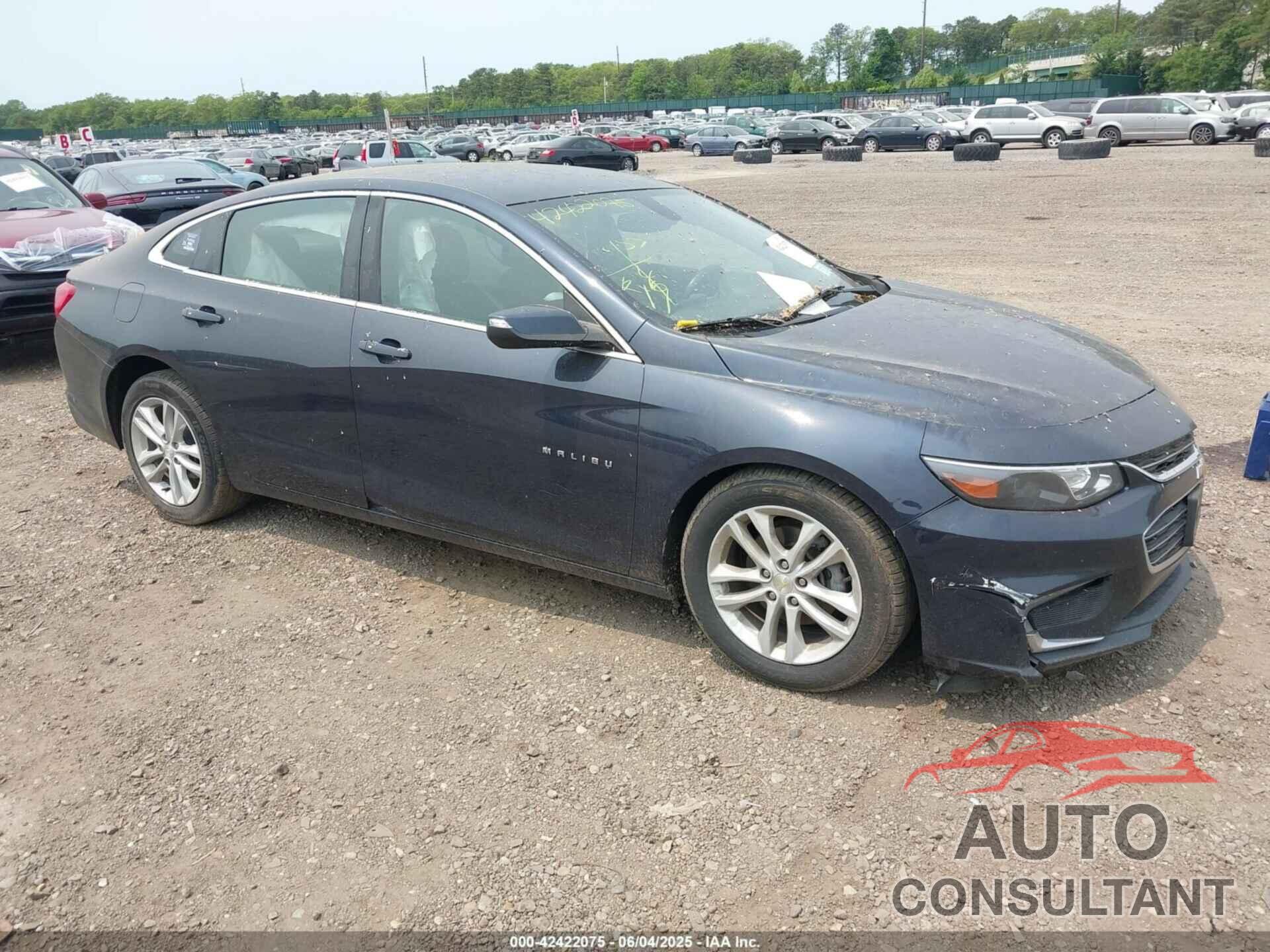 CHEVROLET MALIBU 2018 - 1G1ZD5ST1JF213899