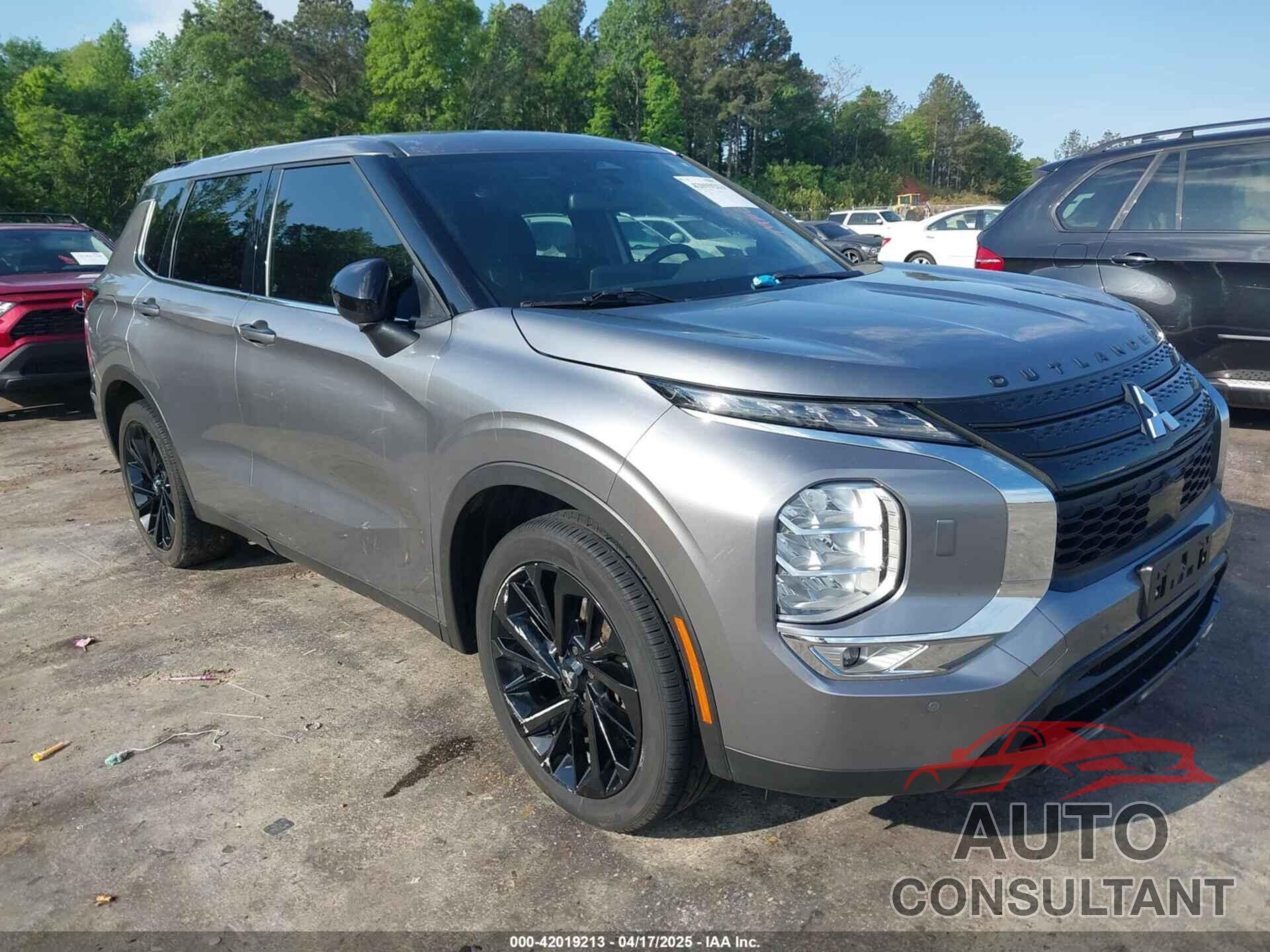 MITSUBISHI OUTLANDER 2022 - JA4J4UA82NZ070634