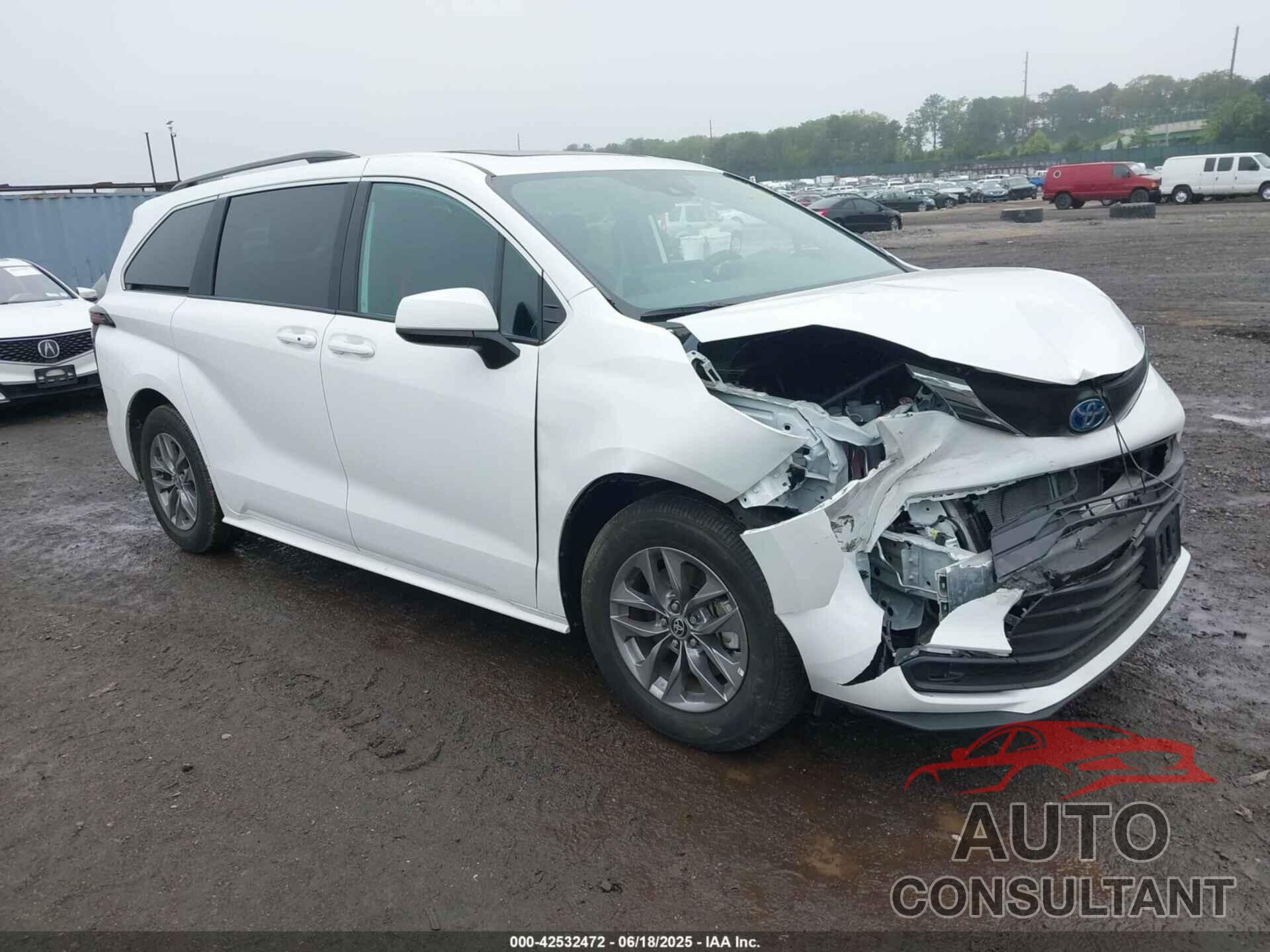 TOYOTA SIENNA 2025 - 5TDBRKEC0SS232921