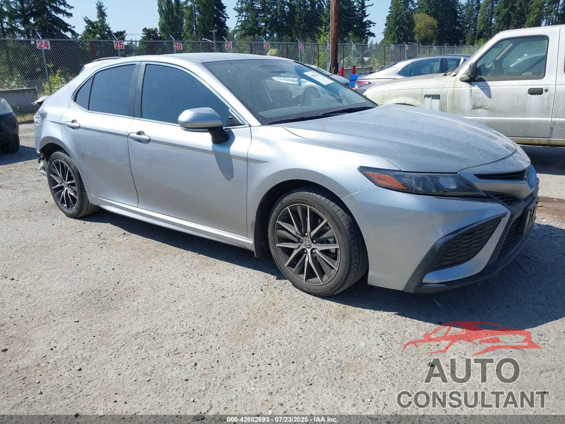 TOYOTA CAMRY 2024 - 4T1G11AK5RU846711
