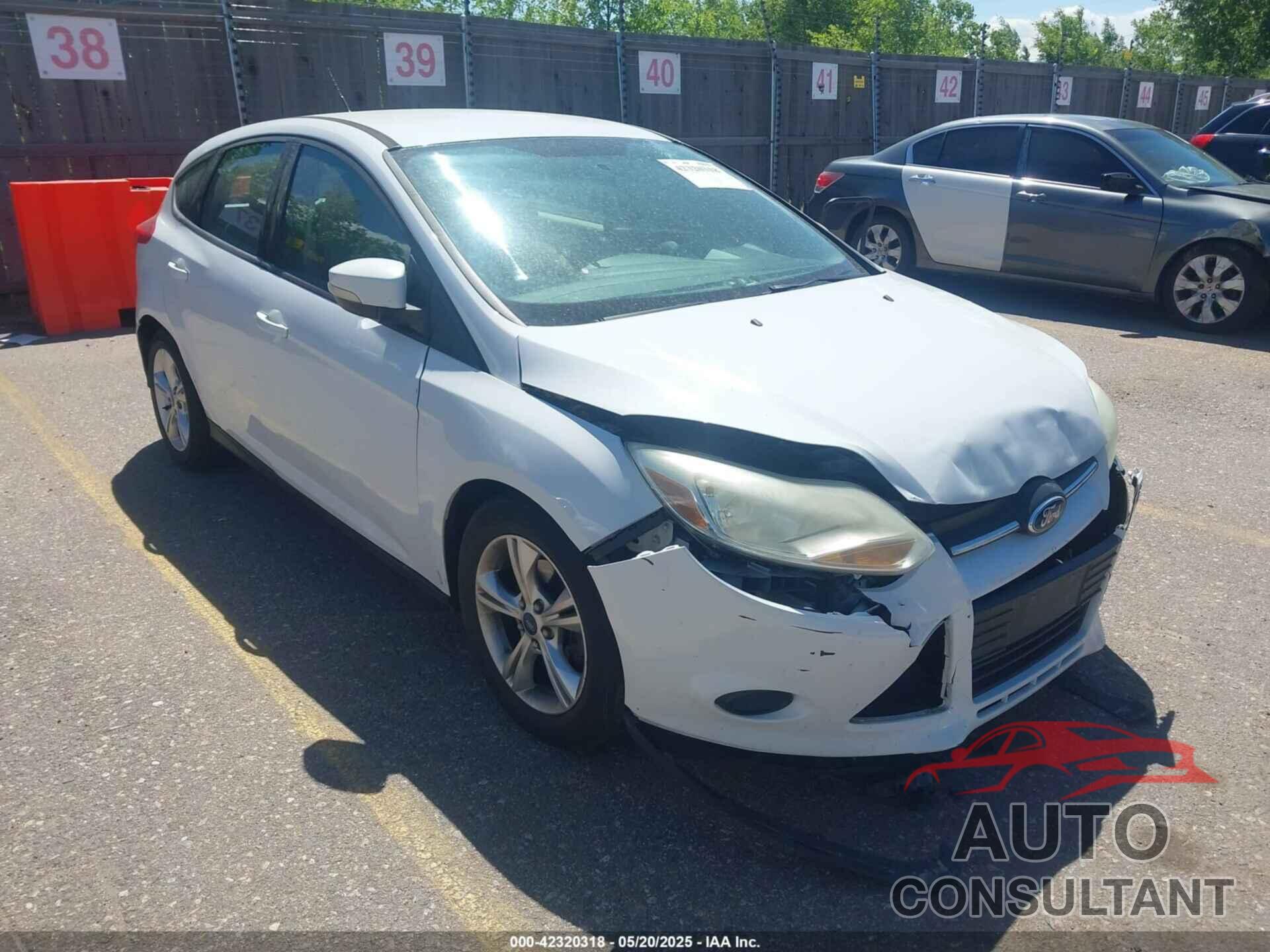 FORD FOCUS 2014 - 1FADP3K24EL278697