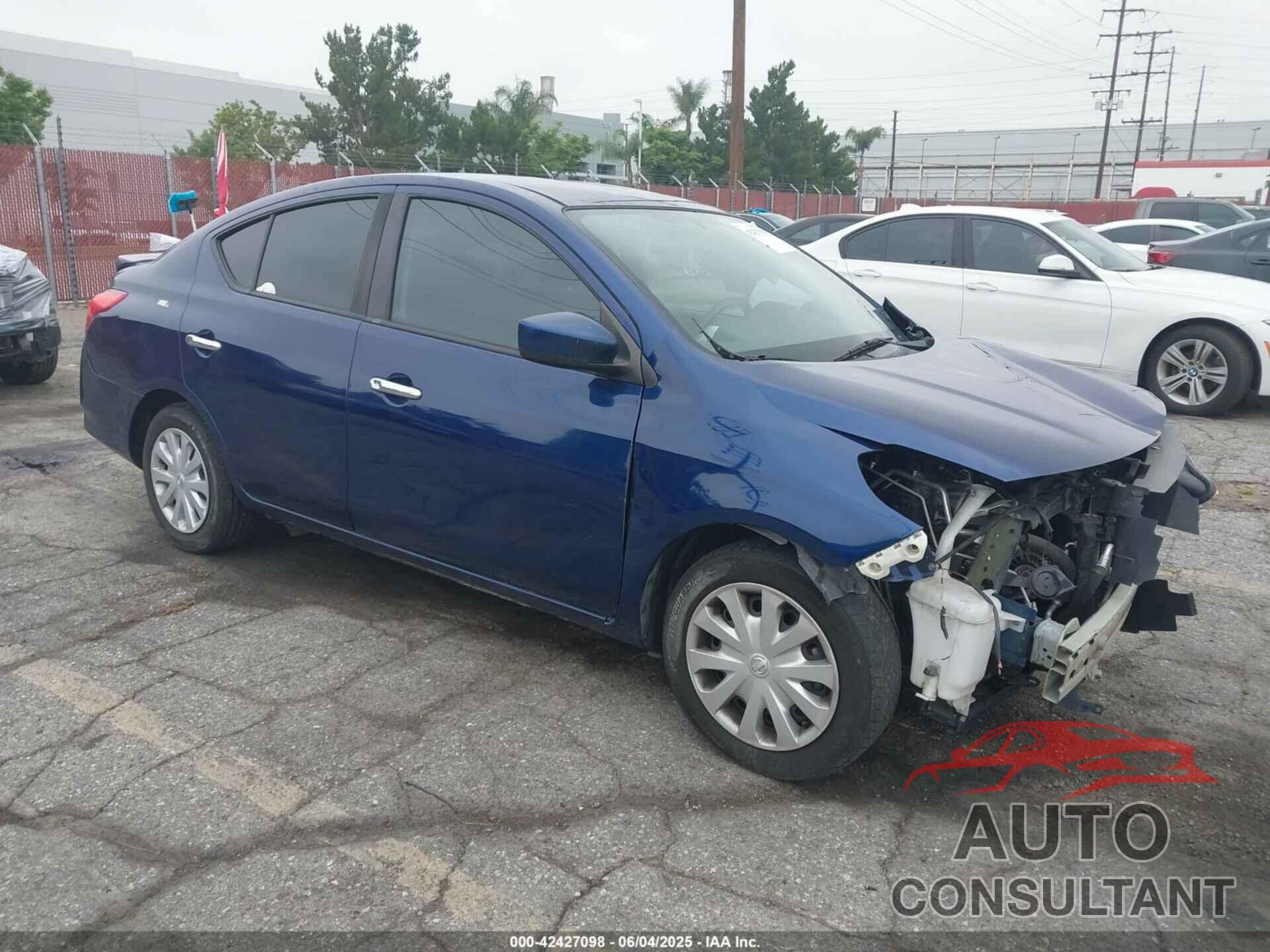 NISSAN VERSA 2019 - 3N1CN7AP0KL843627