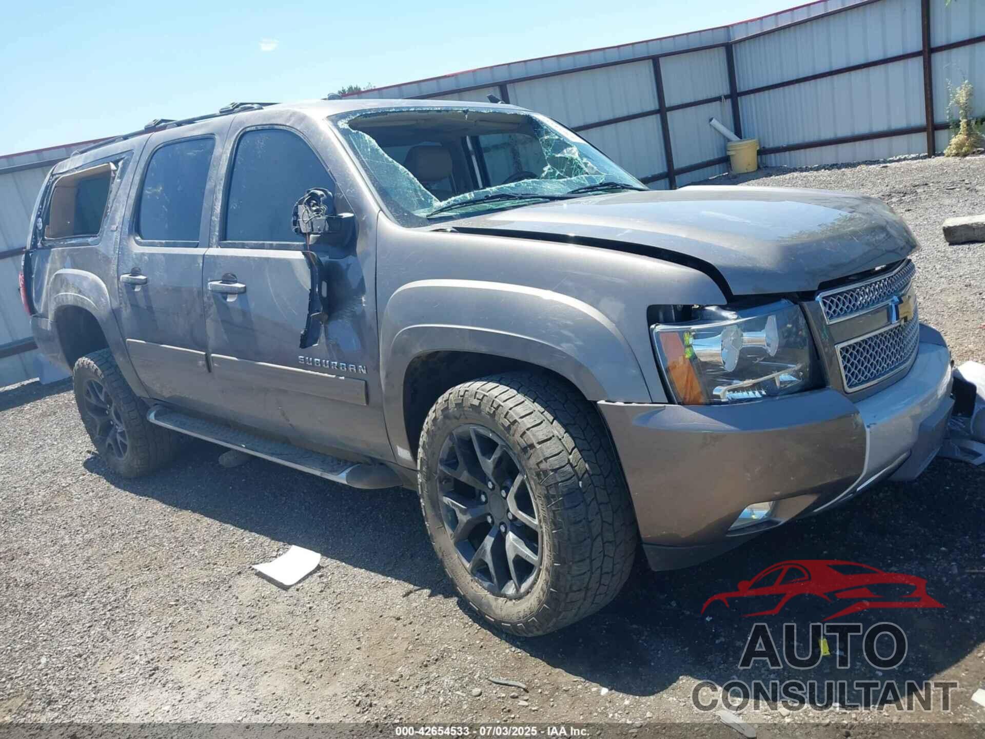 CHEVROLET SUBURBAN 1500 2014 - 1GNSKJE79ER175422