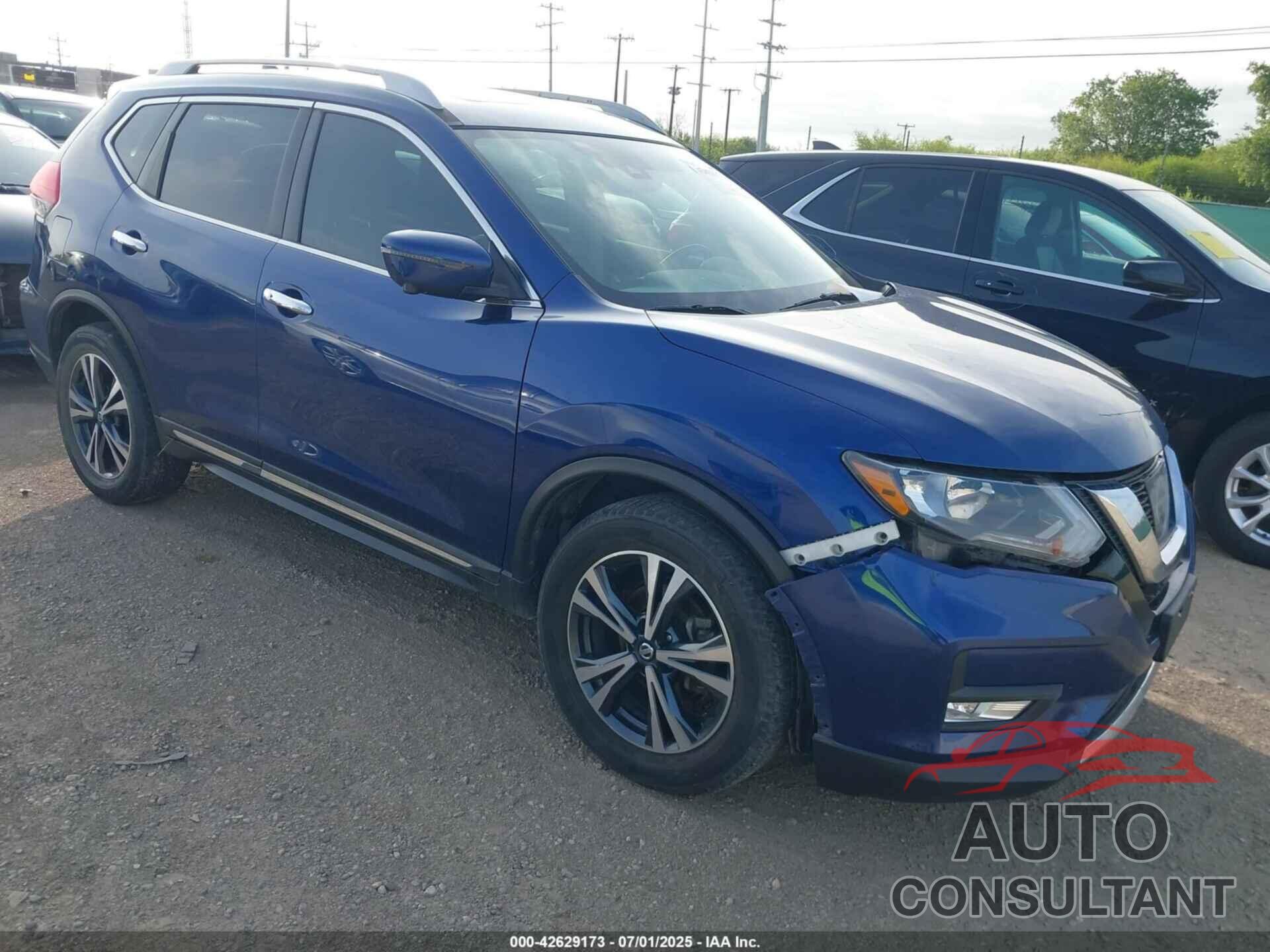 NISSAN ROGUE 2017 - 5N1AT2MVXHC846557