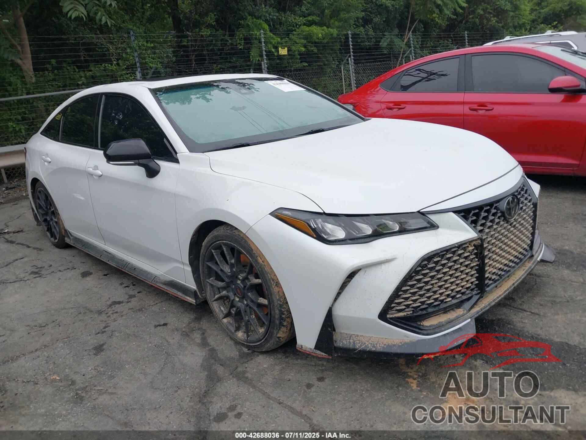 TOYOTA AVALON 2020 - 4T1FZ1FB3LU044551