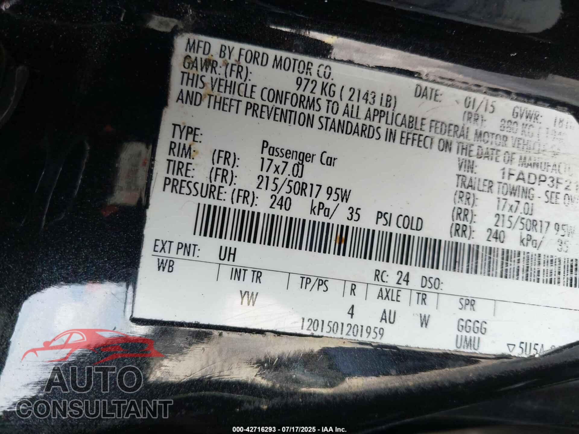 FORD FOCUS 2015 - 1FADP3F21FL209221