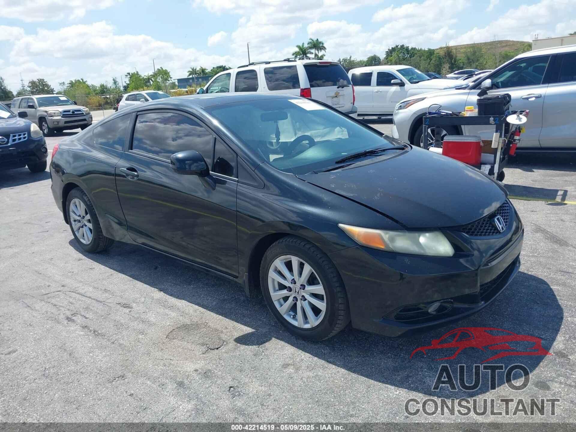 HONDA CIVIC 2012 - 2HGFG3B86CH513846