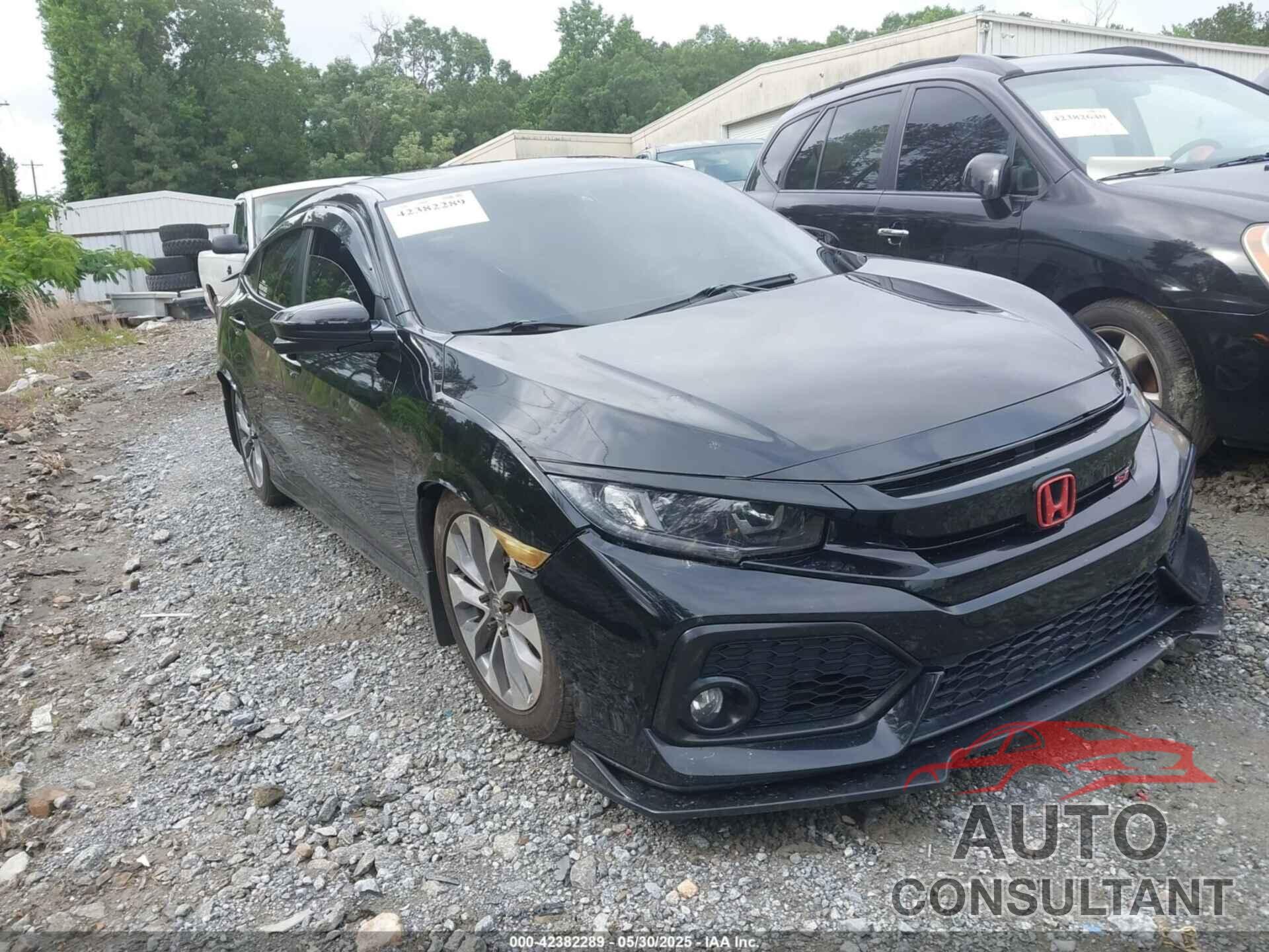 HONDA CIVIC 2018 - 2HGFC1E58JH701847