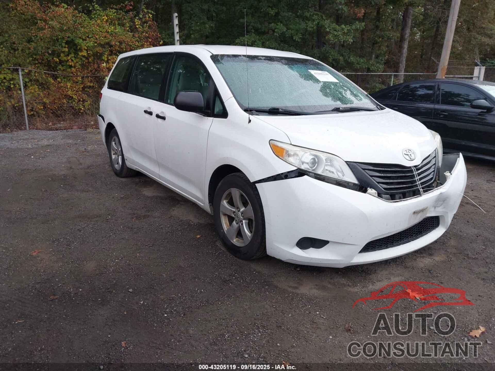 TOYOTA SIENNA 2013 - 5TDZK3DC4DS349916