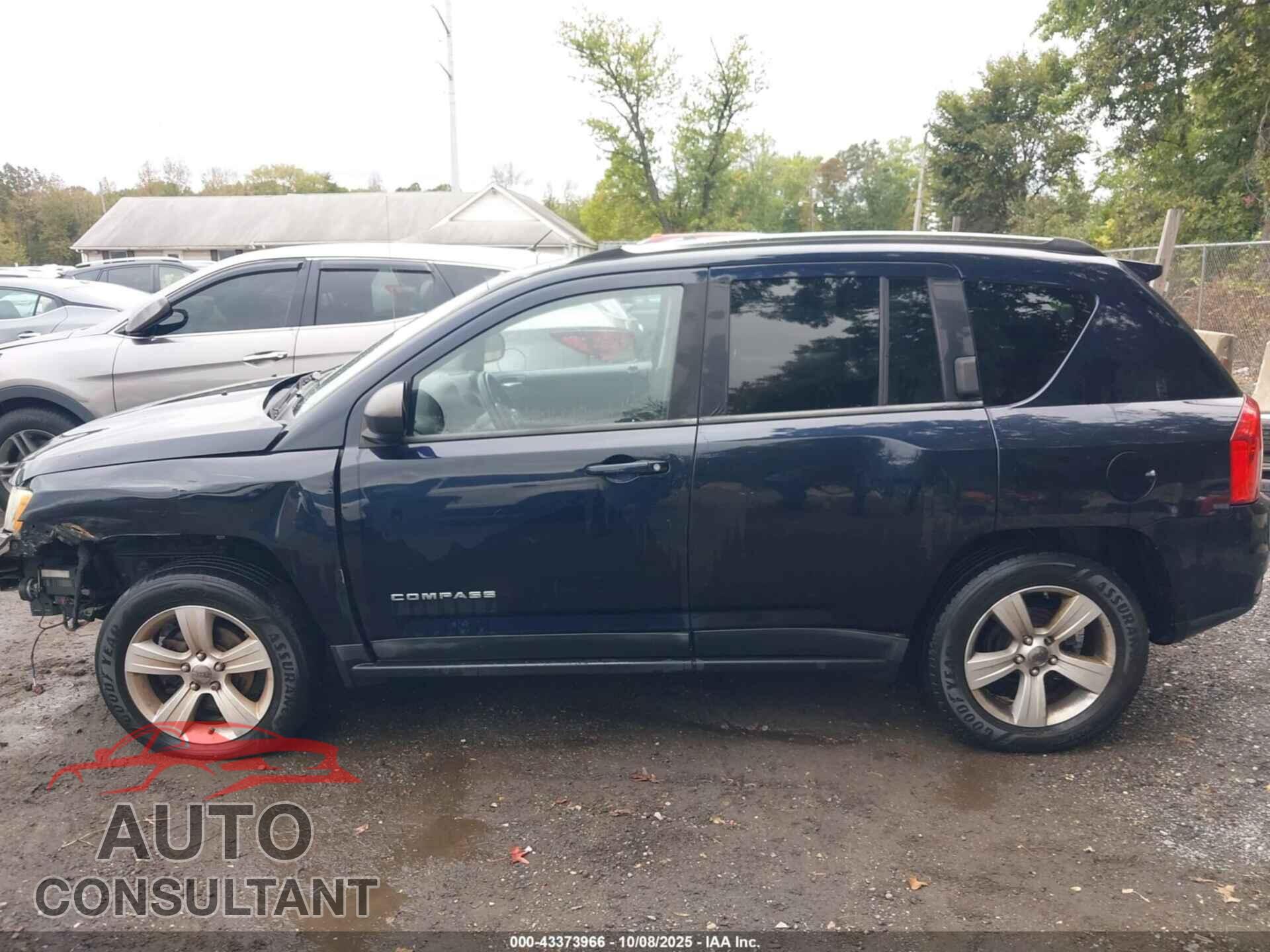 JEEP COMPASS 2011 - 1J4NF1FB2BD207076