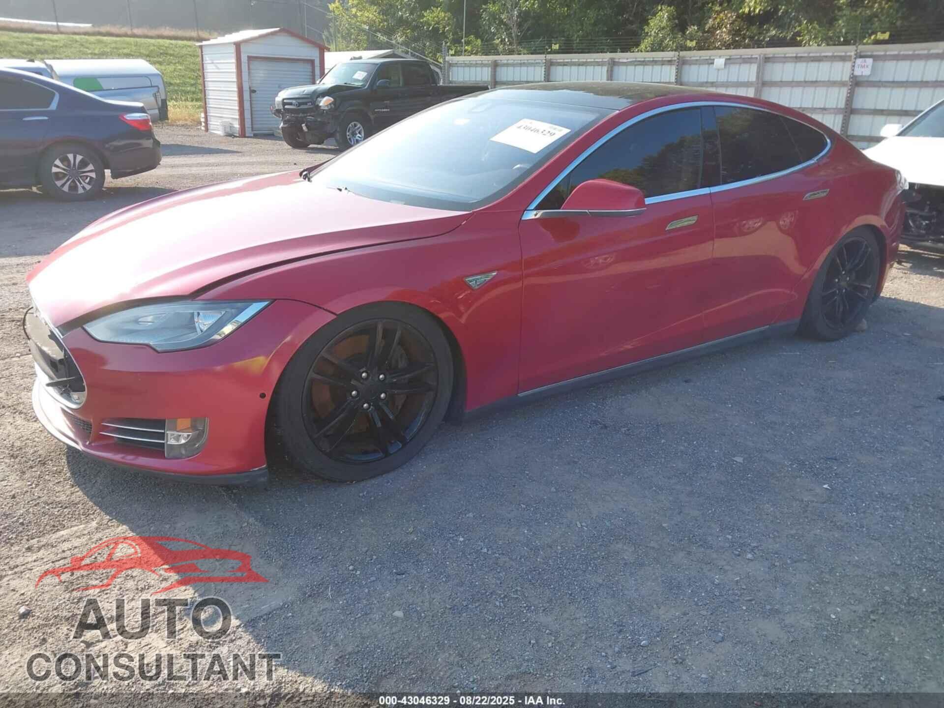 TESLA MODEL S 2014 - 5YJSA1H12EFP51294