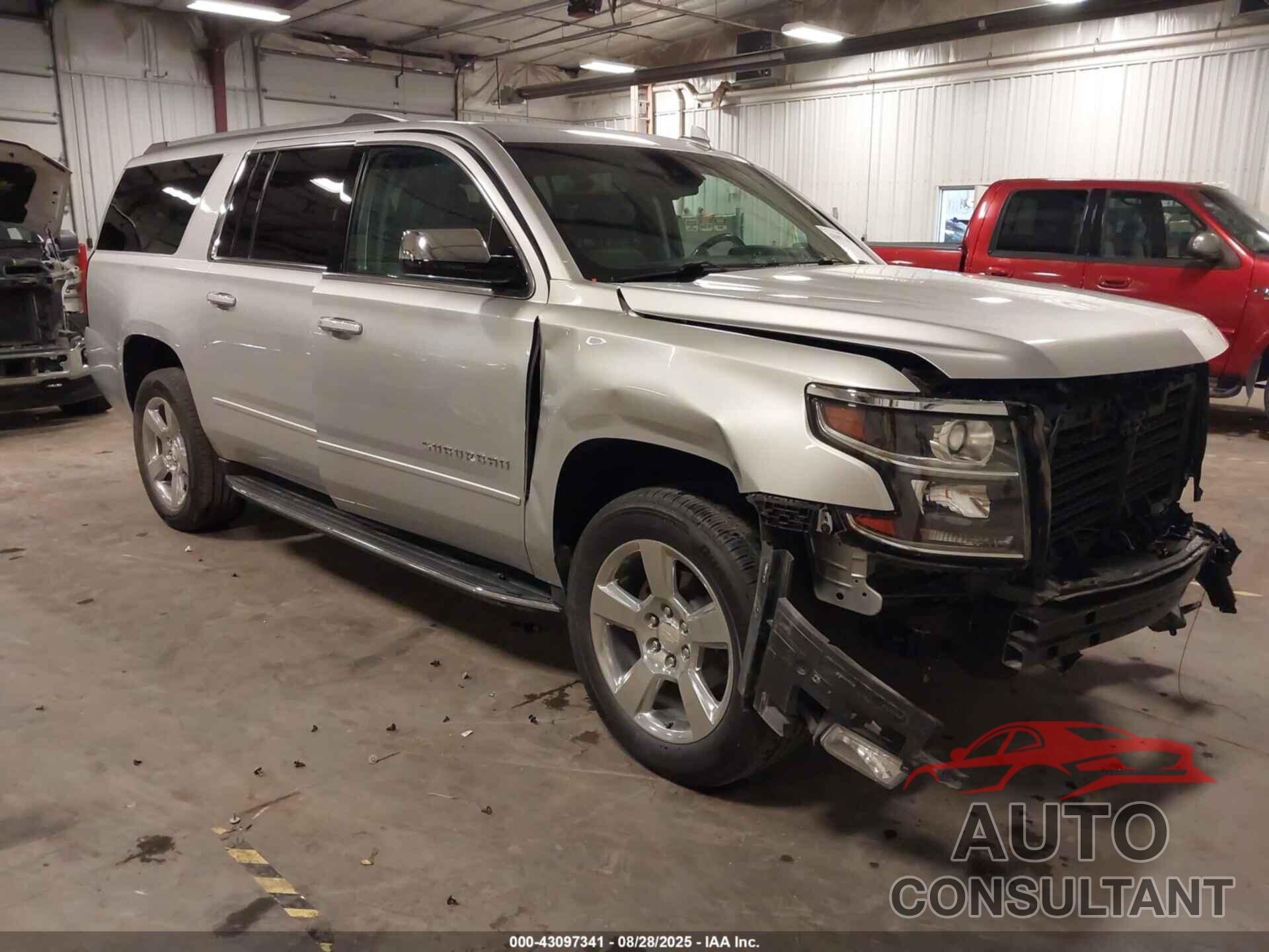 CHEVROLET SUBURBAN 2020 - 1GNSKJKC1LR160959