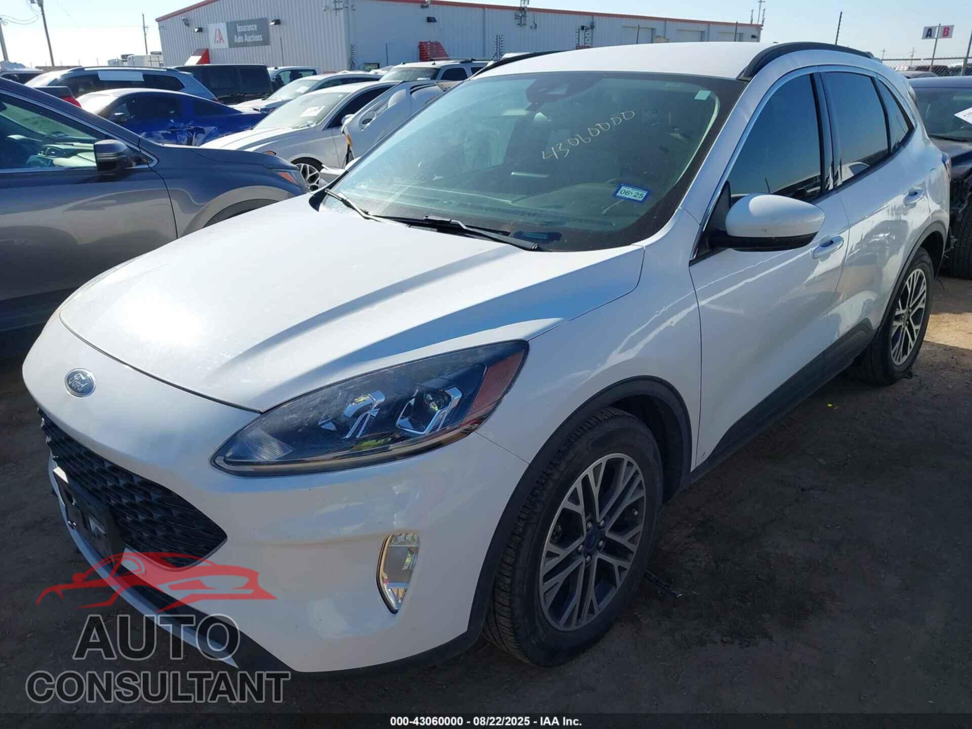 FORD ESCAPE 2020 - 1FMCU0H68LUA10147