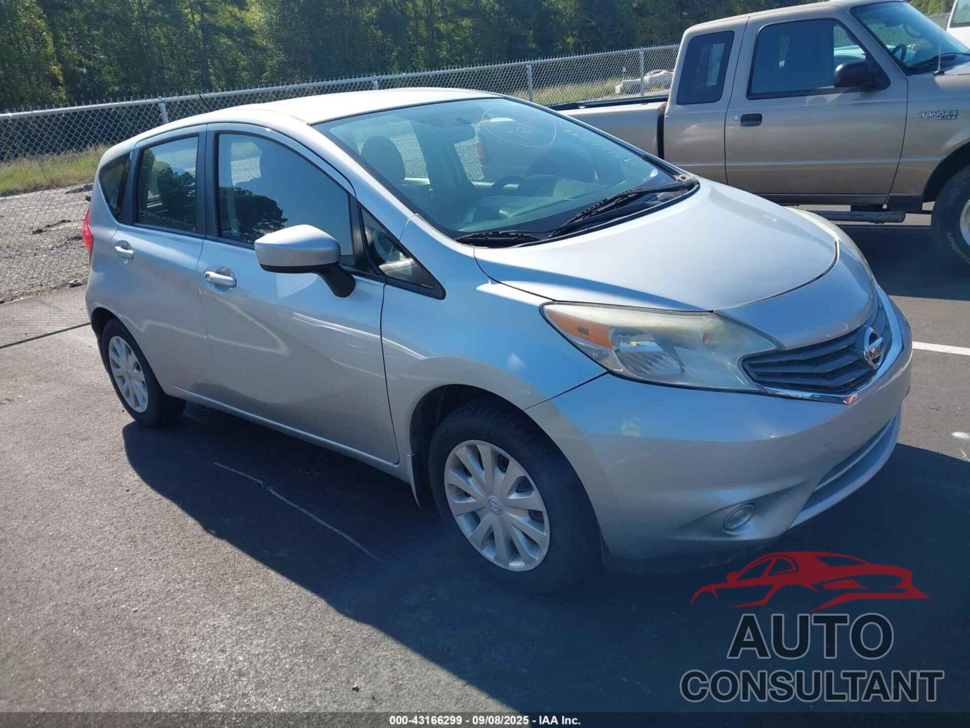 NISSAN VERSA NOTE 2015 - 3N1CE2CP1FL448815