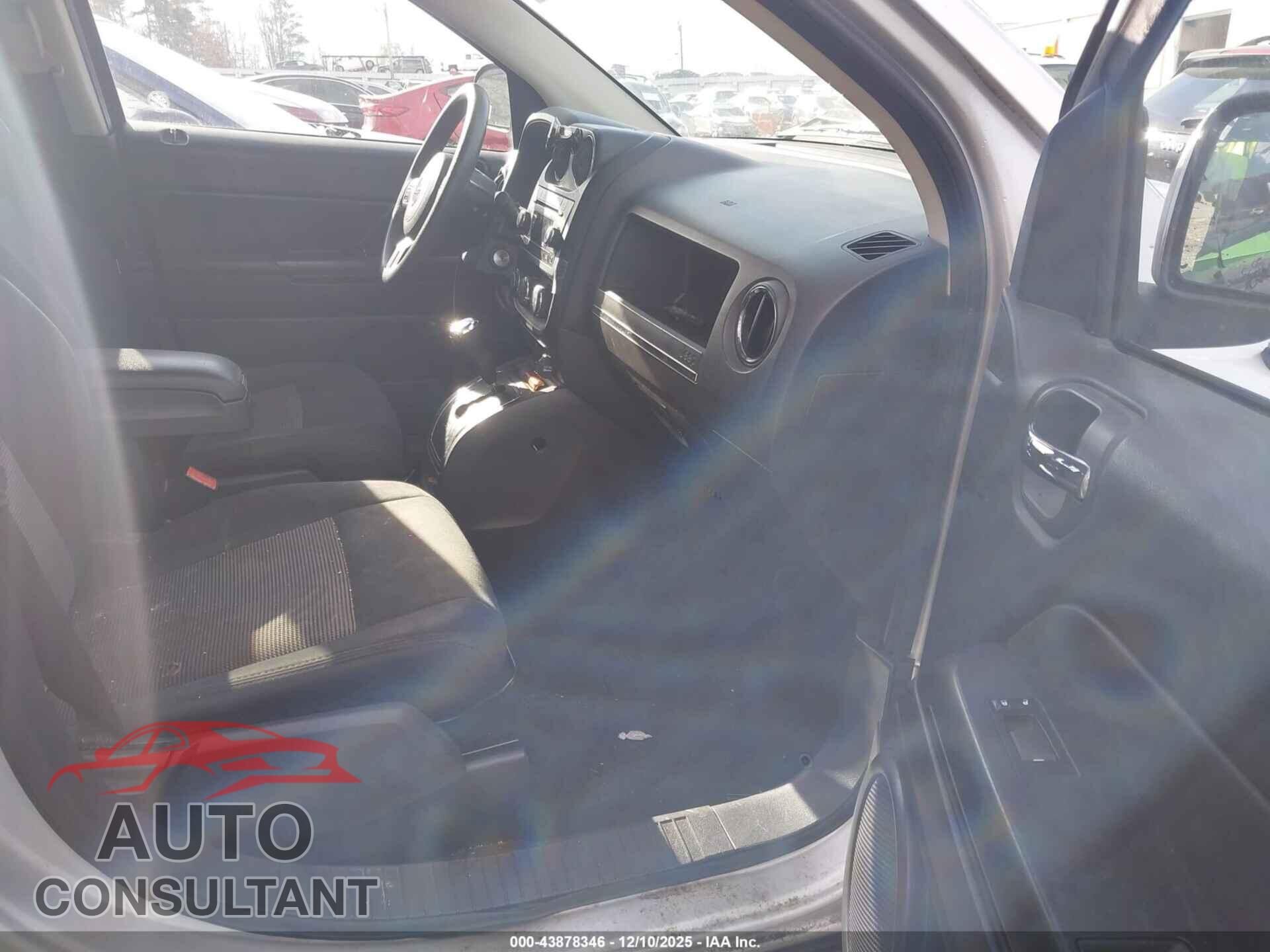 JEEP COMPASS 2012 - 1C4NJCBA3CD553829