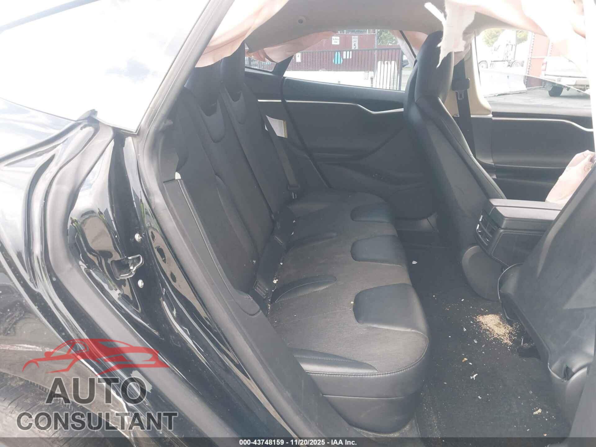 TESLA MODEL S 2015 - 5YJSA1E29FF116703