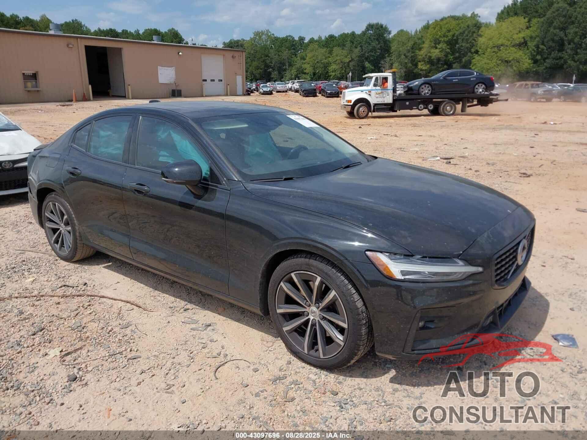 VOLVO S60 2021 - 7JR102FZ6MG123774