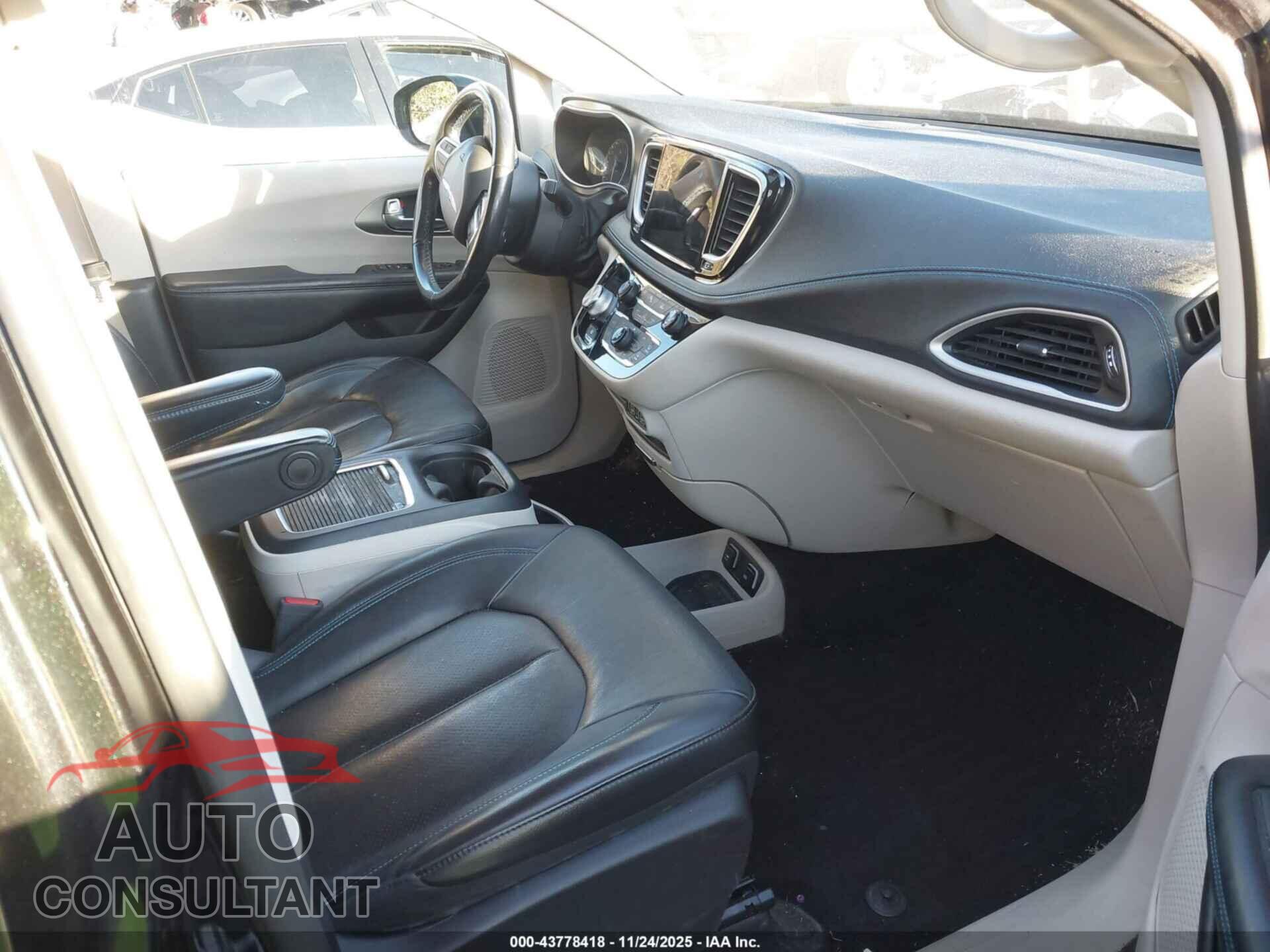 CHRYSLER PACIFICA 2021 - 2C4RC1BG8MR526029